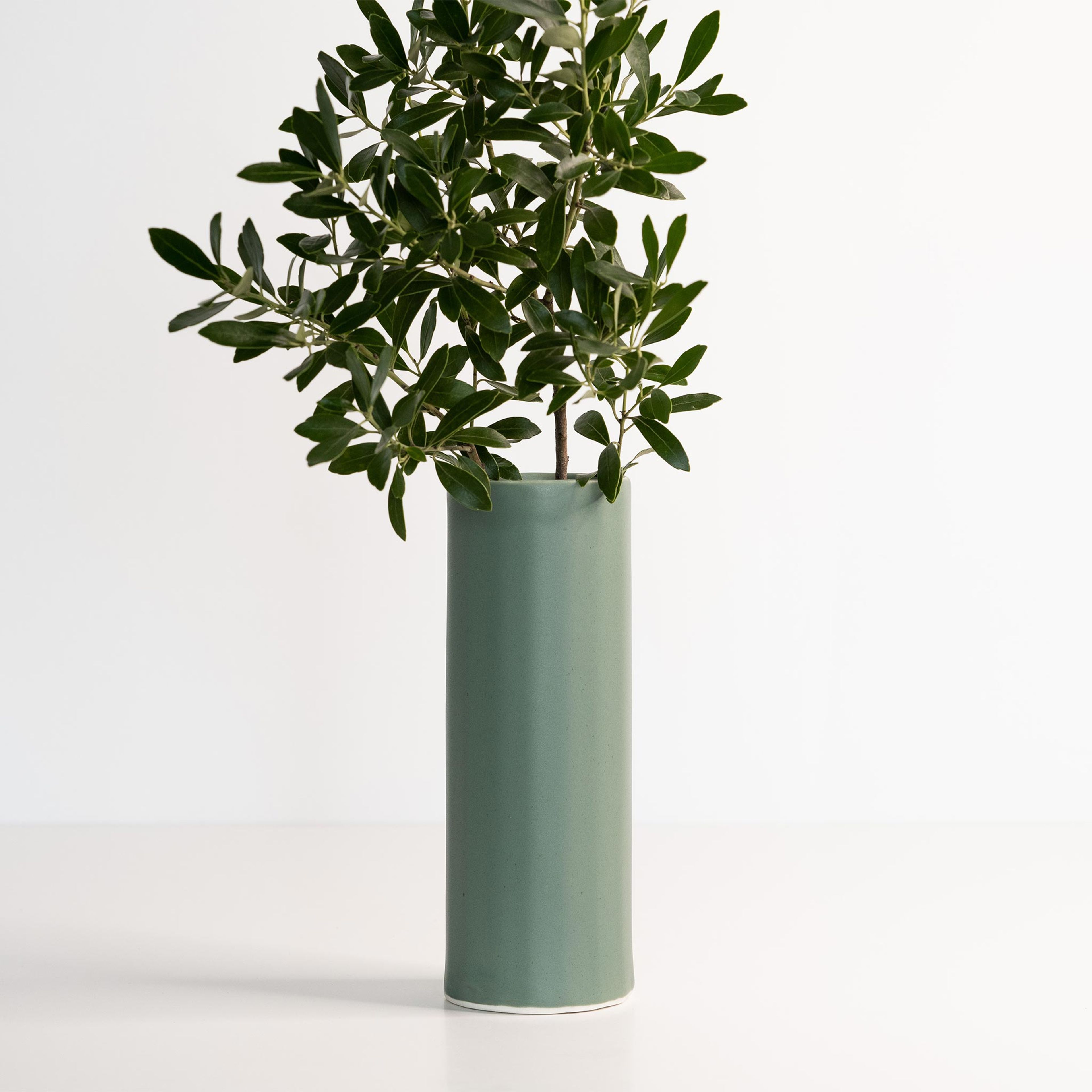 Bloom Vase - Handmade Porcelain Flower Vase