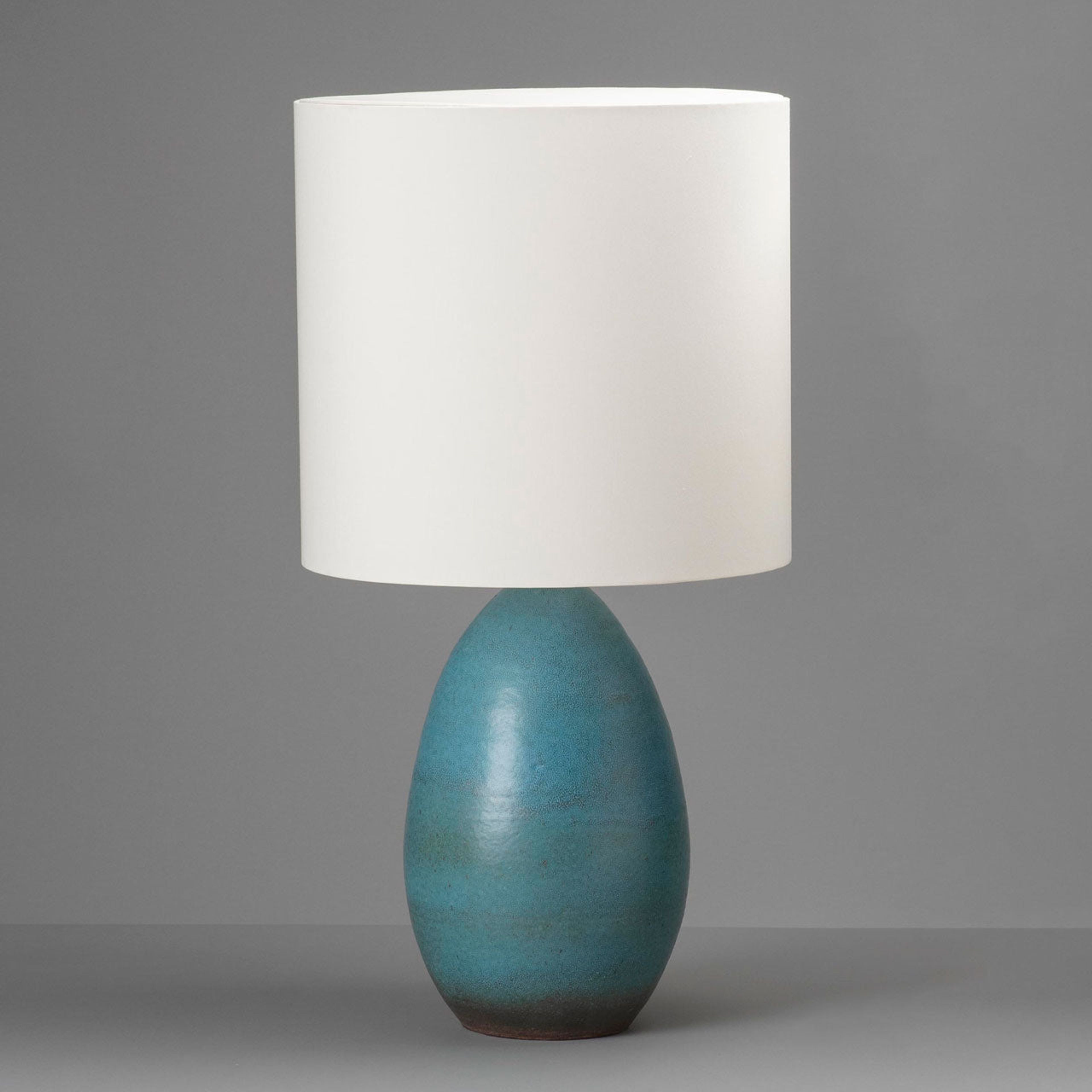 XL Egg-Shaped Table Lamp