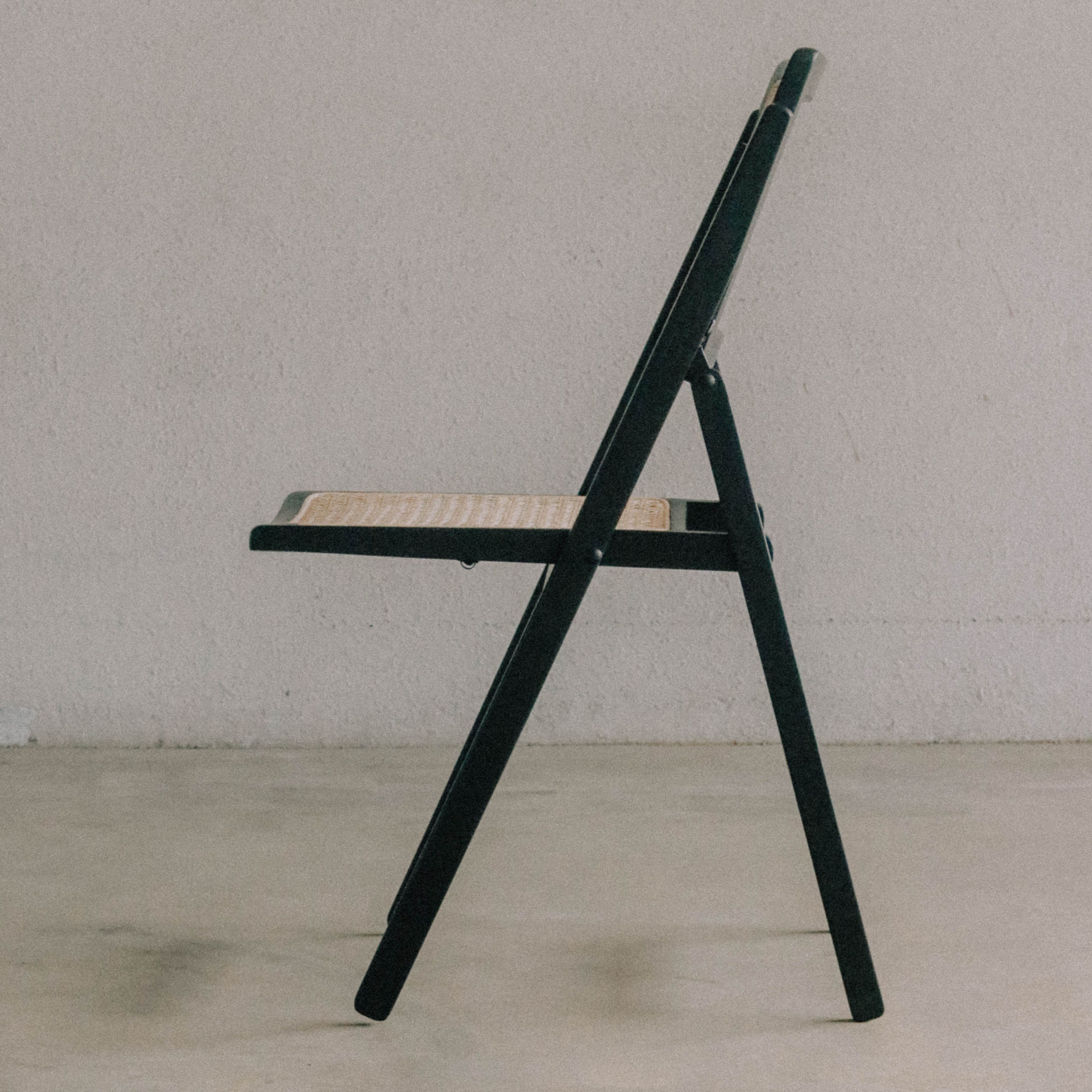 Pauline Foldable Chair — Black