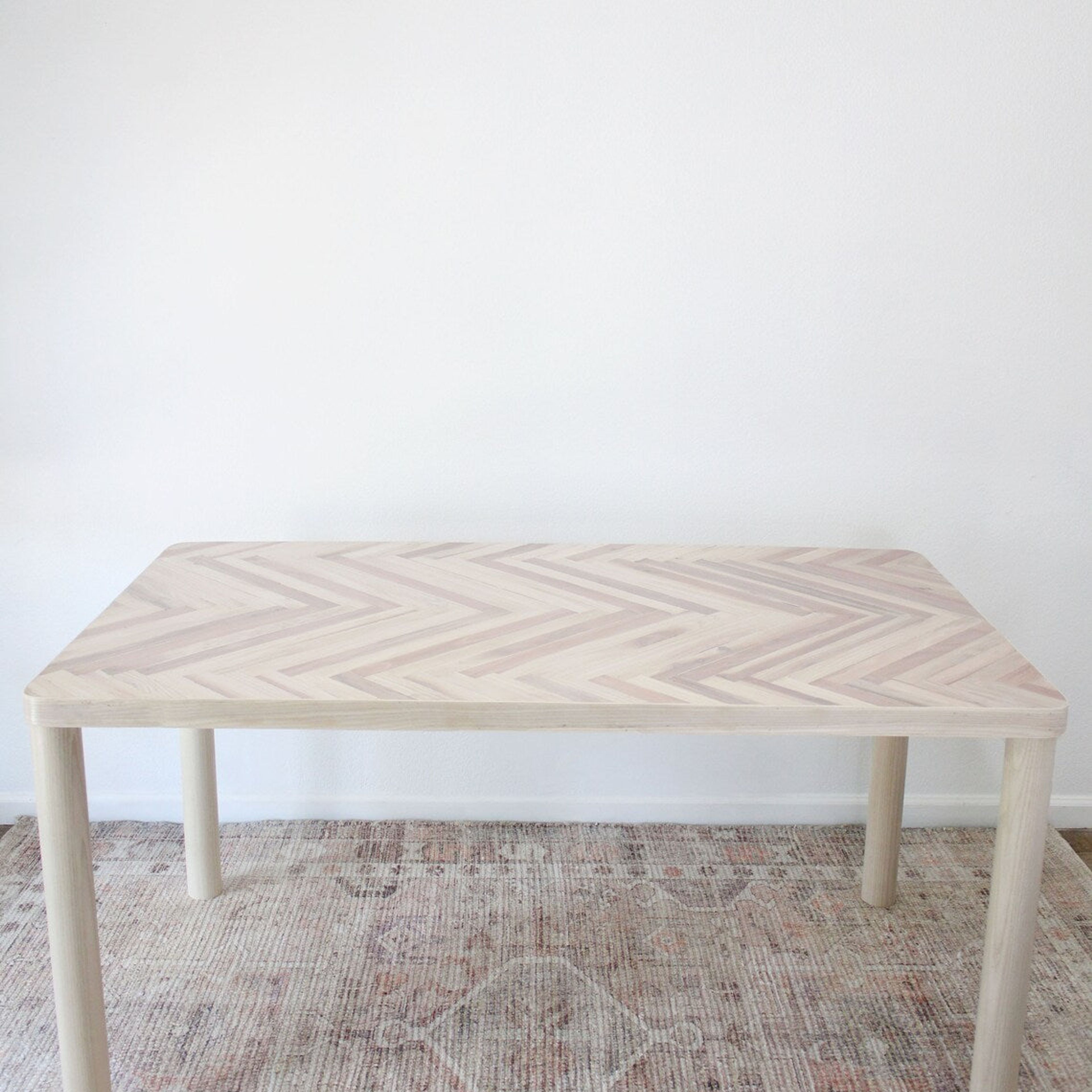 Rounded Lath Wood Herringbone Dining Table with Round Solid Ash Wood Legs