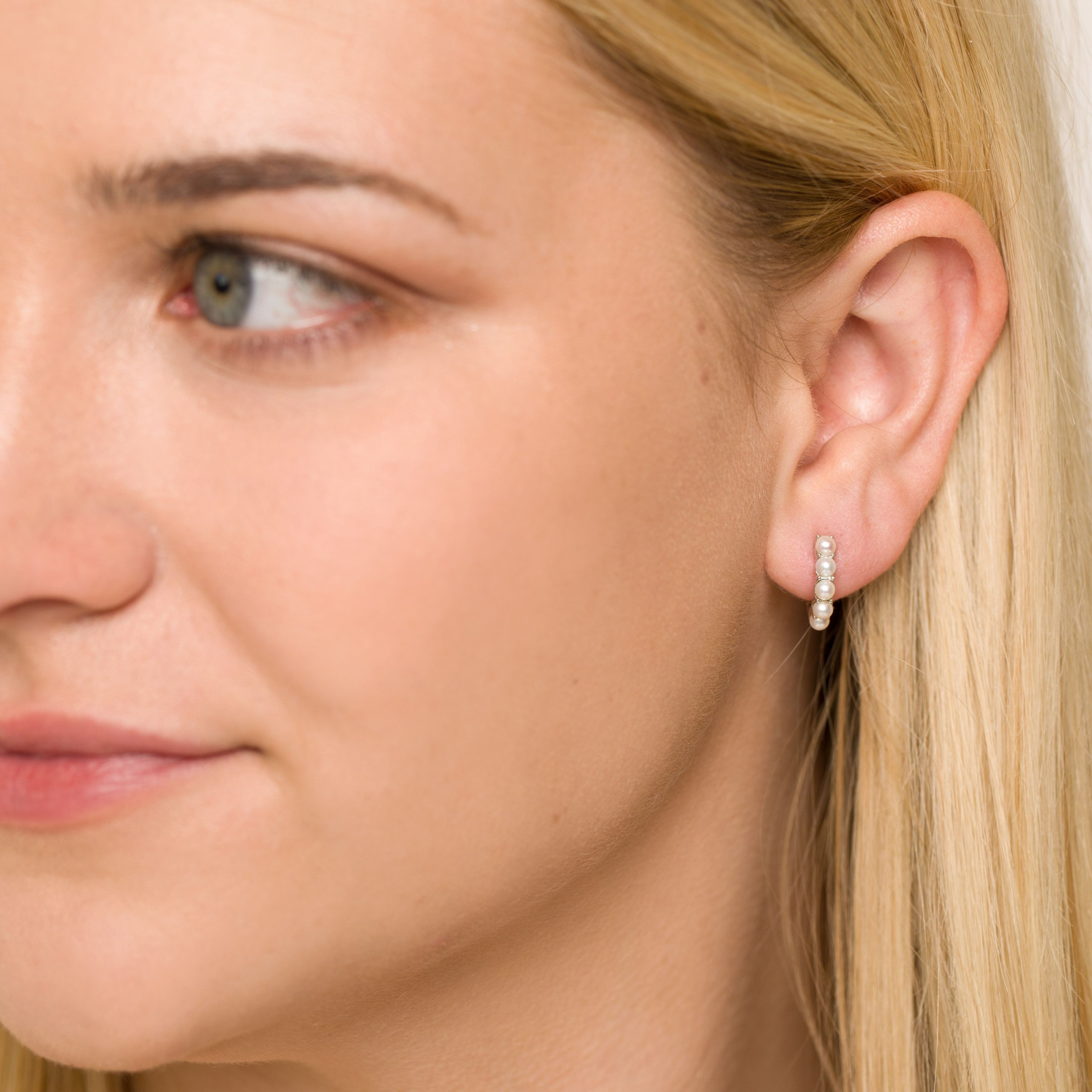 14K Freshwater Cultured Pearl Huggie Earrings
