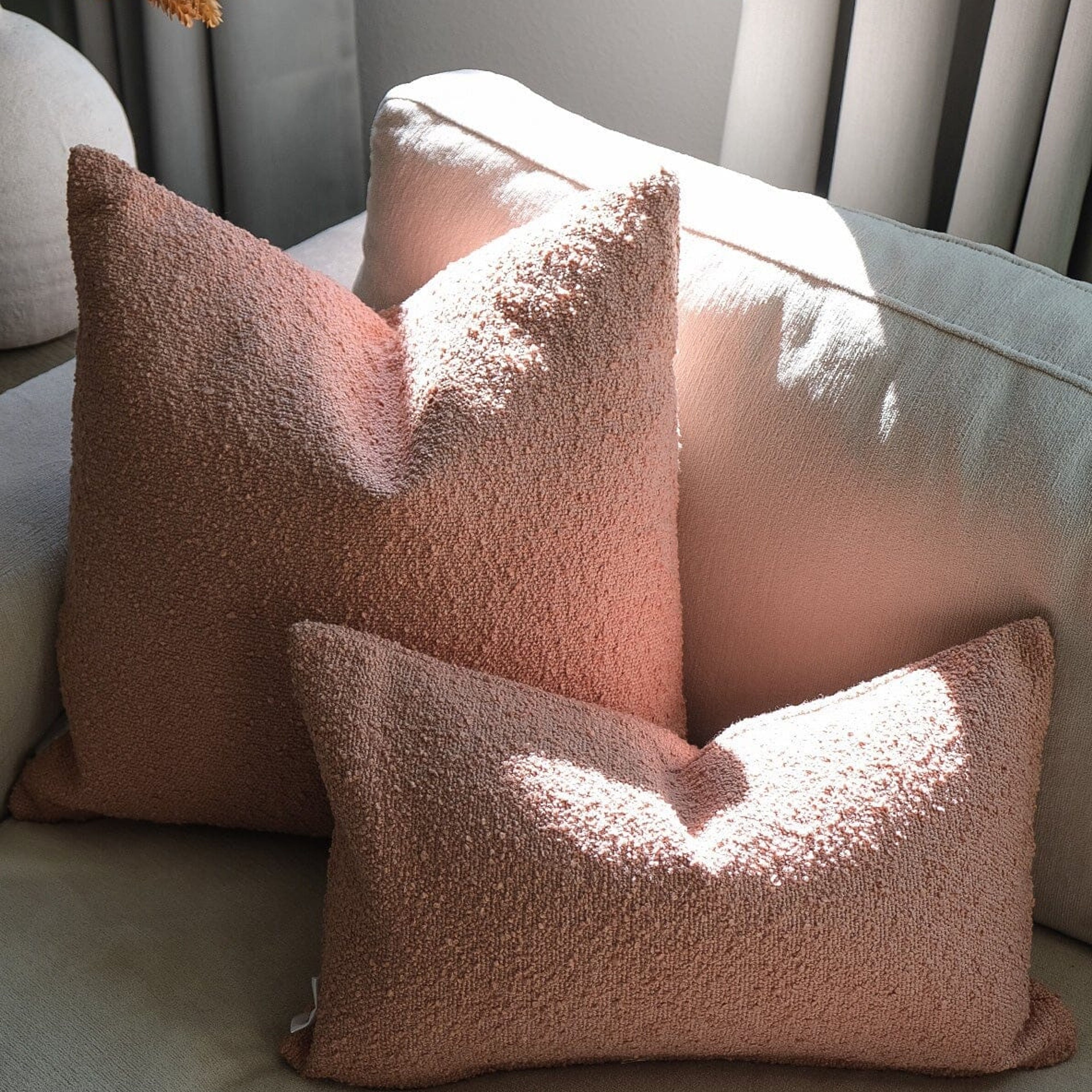 Boucle Pillow: Rose
