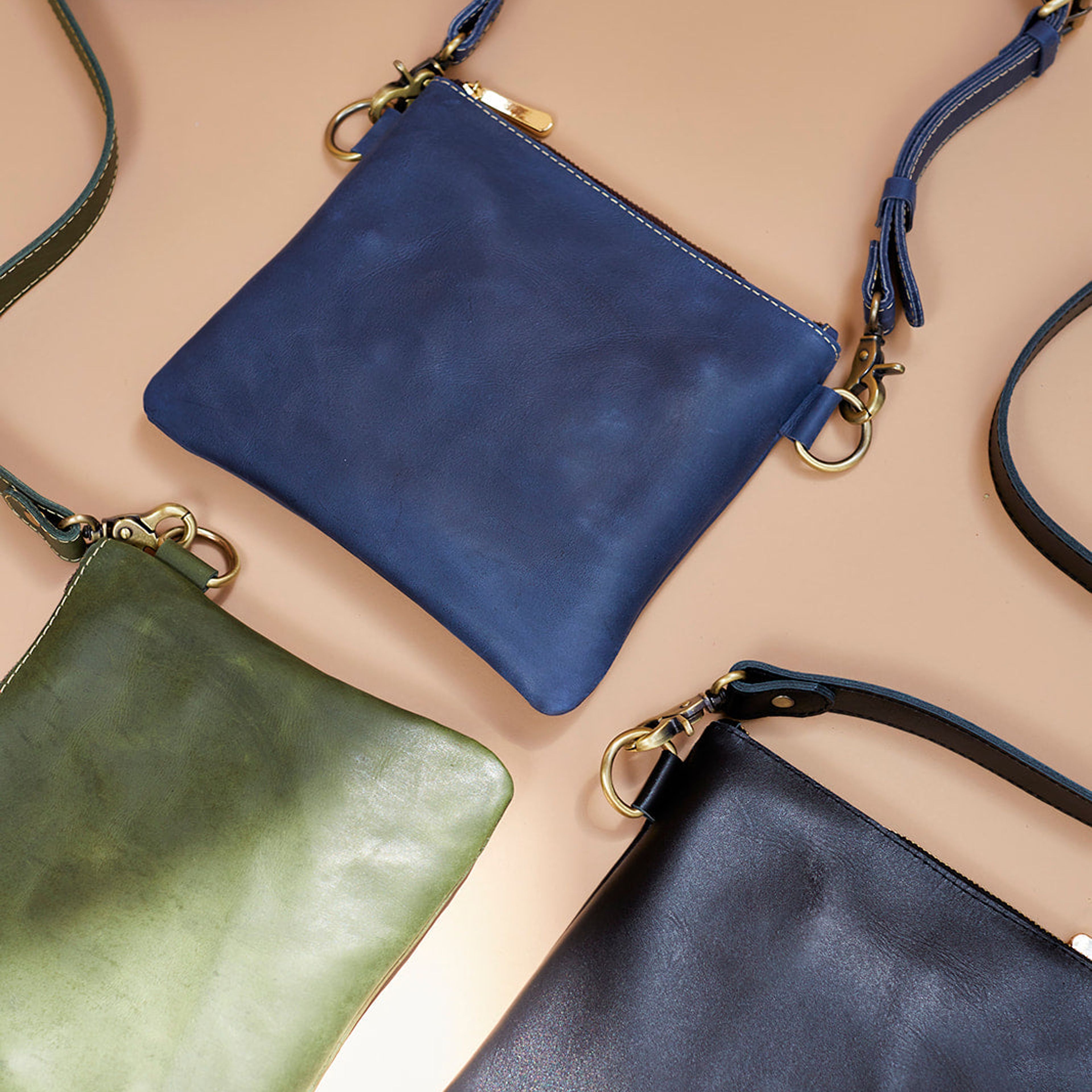 Trendy Mini Purse for Women, Small Crocodile Pattern Crossbody Bag, Vegan  Leather Clutch Top Handle Shoulder Handbag (Green): Handbags: Amazon.com
