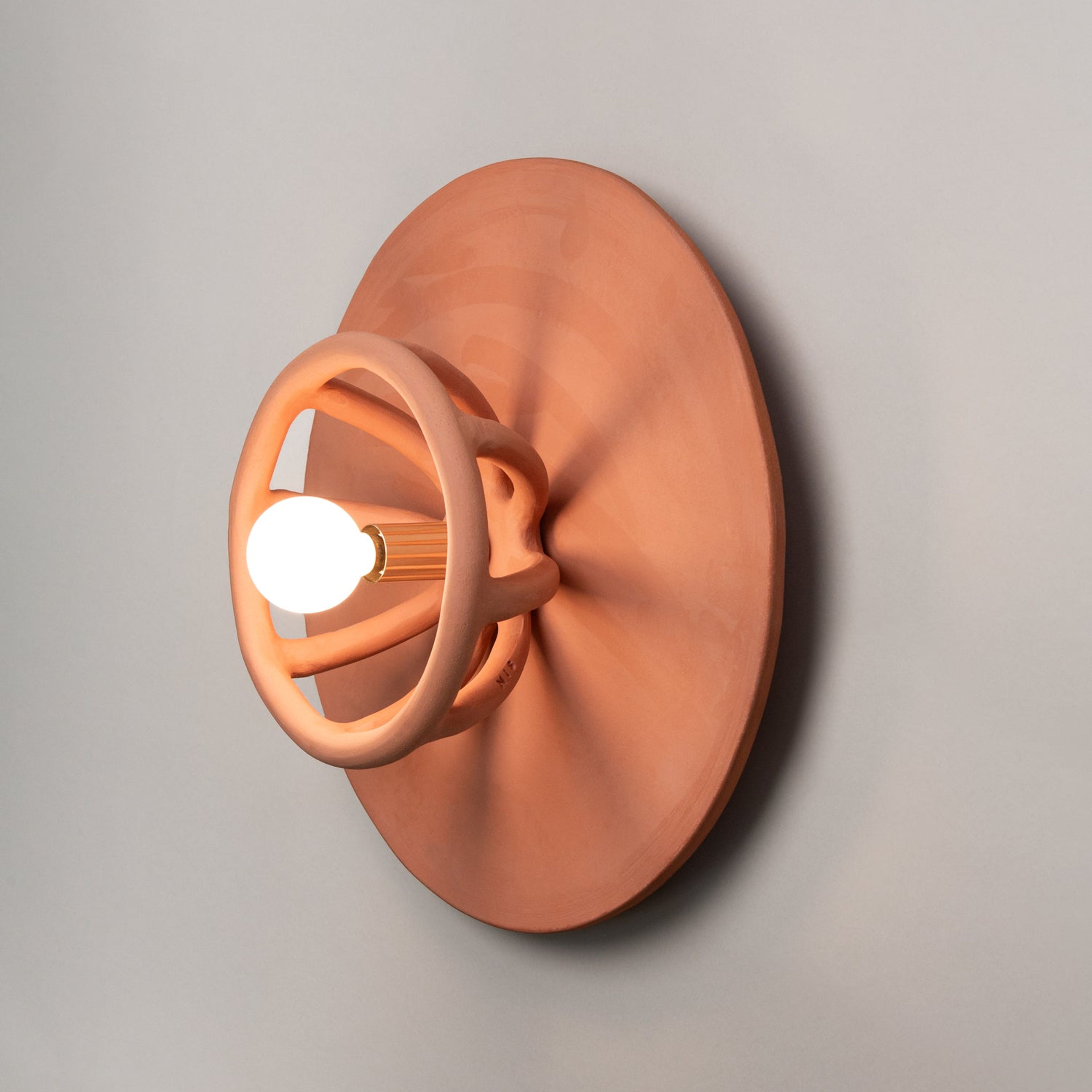 Ray Sconce, Terracotta