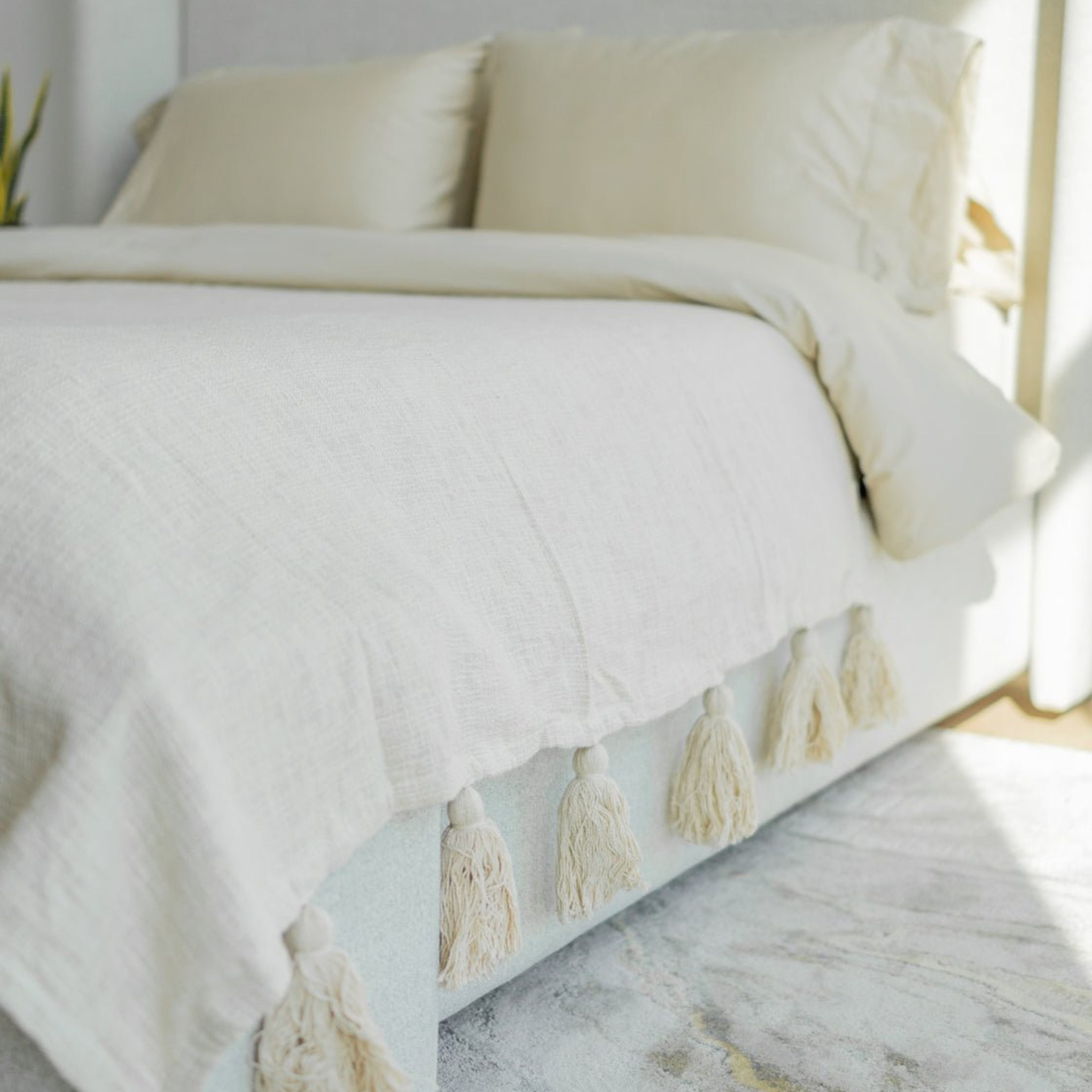 Chloe Organic Cotton Tassel Bed Throw