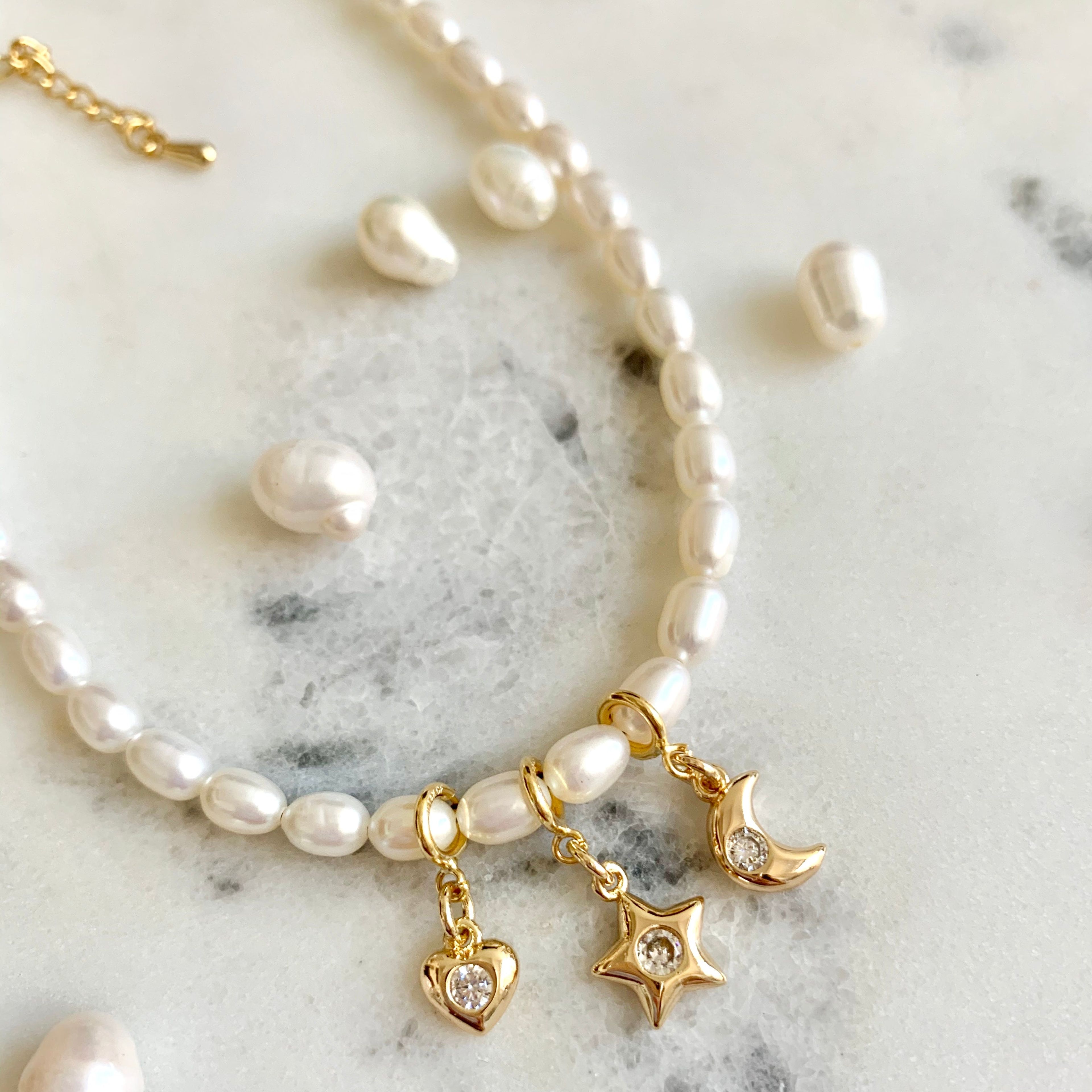 Pearl Drops Necklace