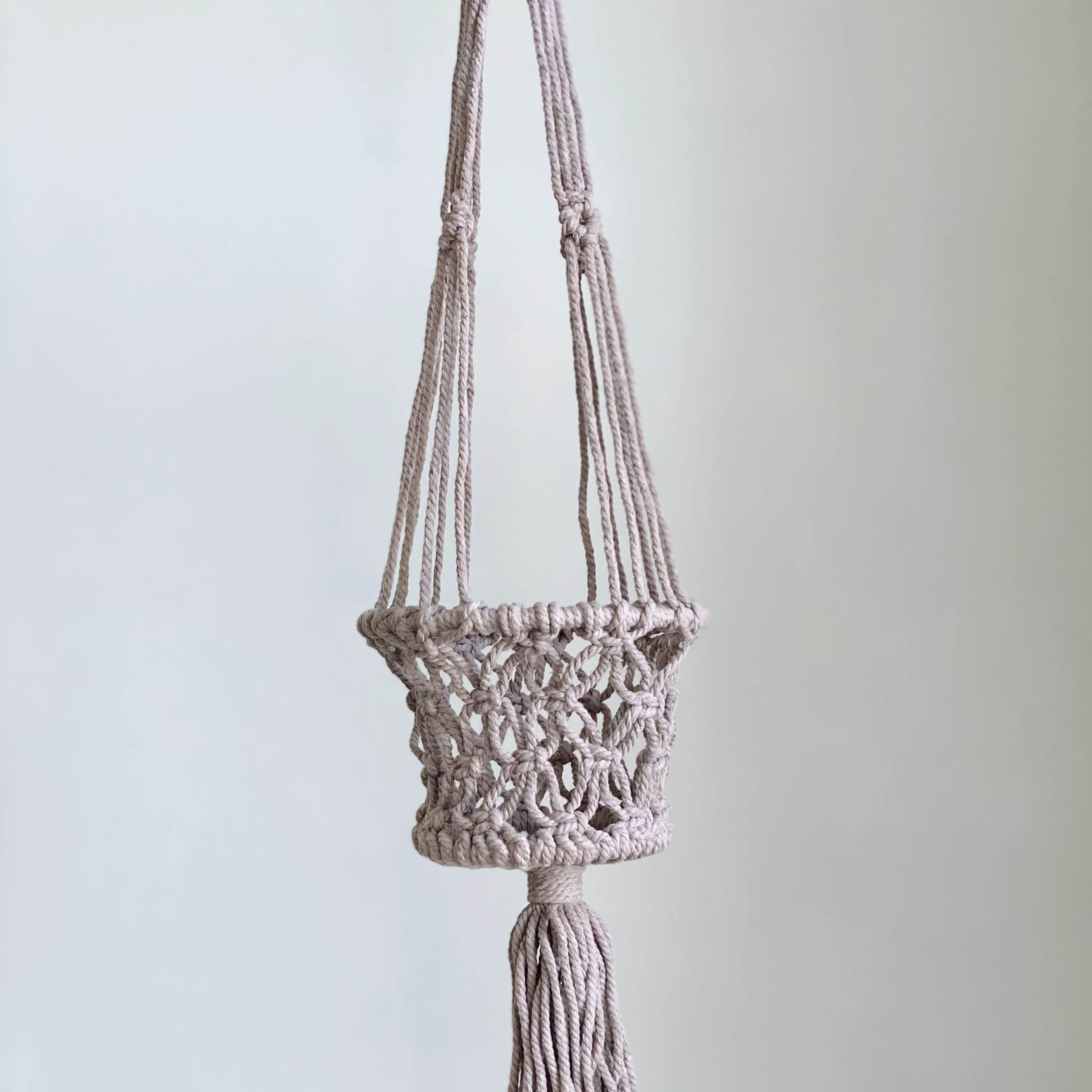 Plant Hanger Basket - "Cafecito" Taupe