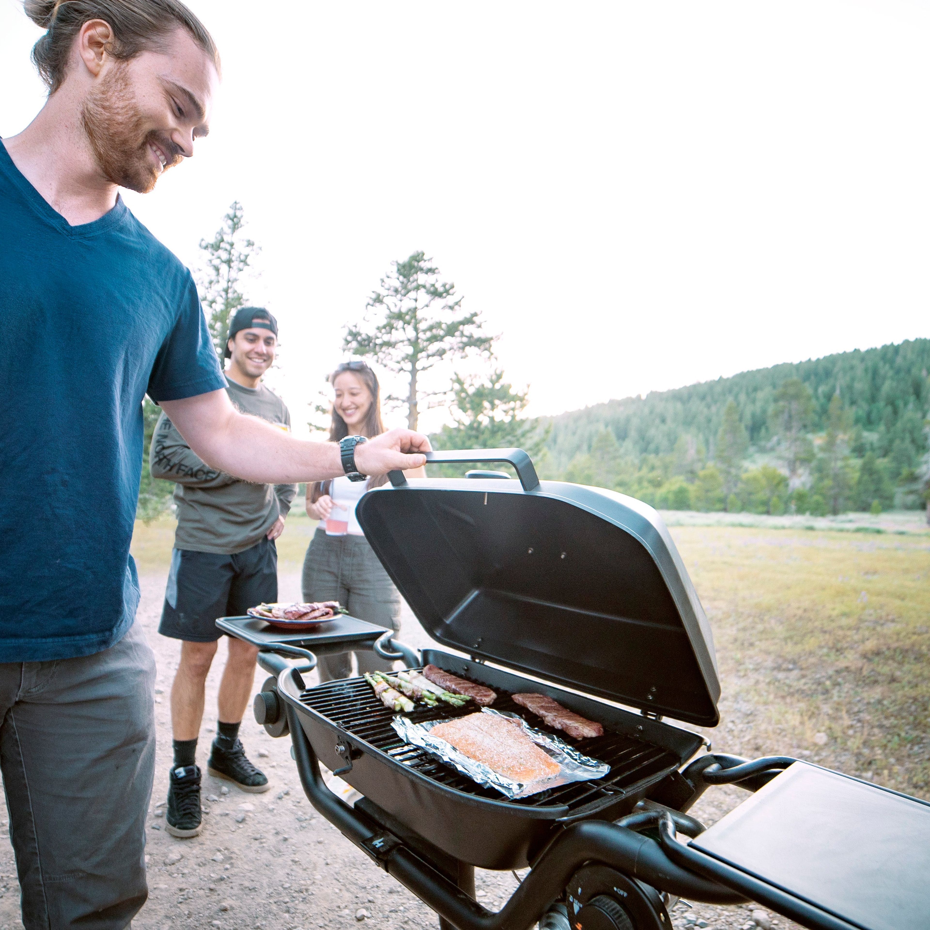 Forge 15 Hitch Mounted Propane Grill