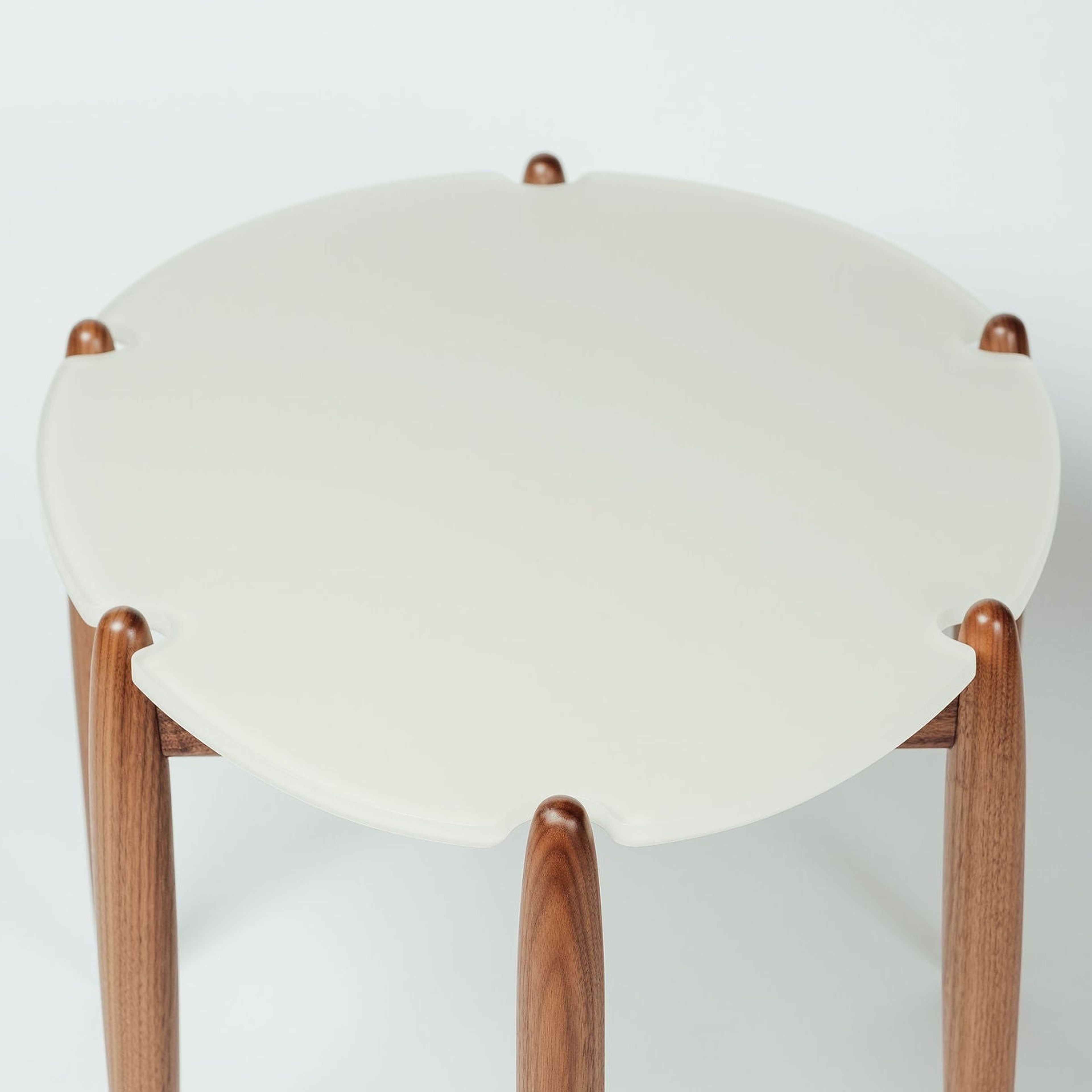 Ray Coffee Table