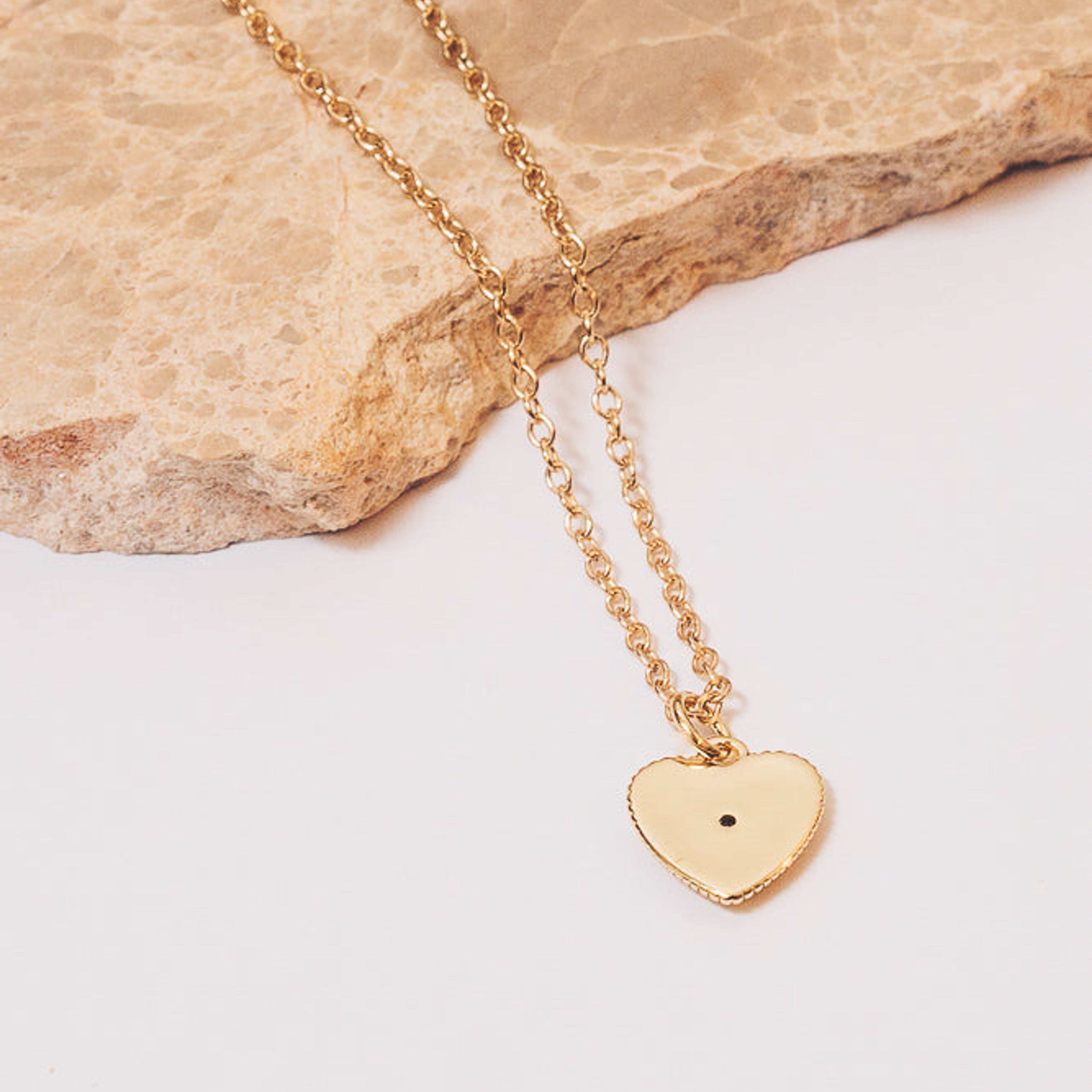 Nettie Heart Charm Necklace | 14k Goldfill