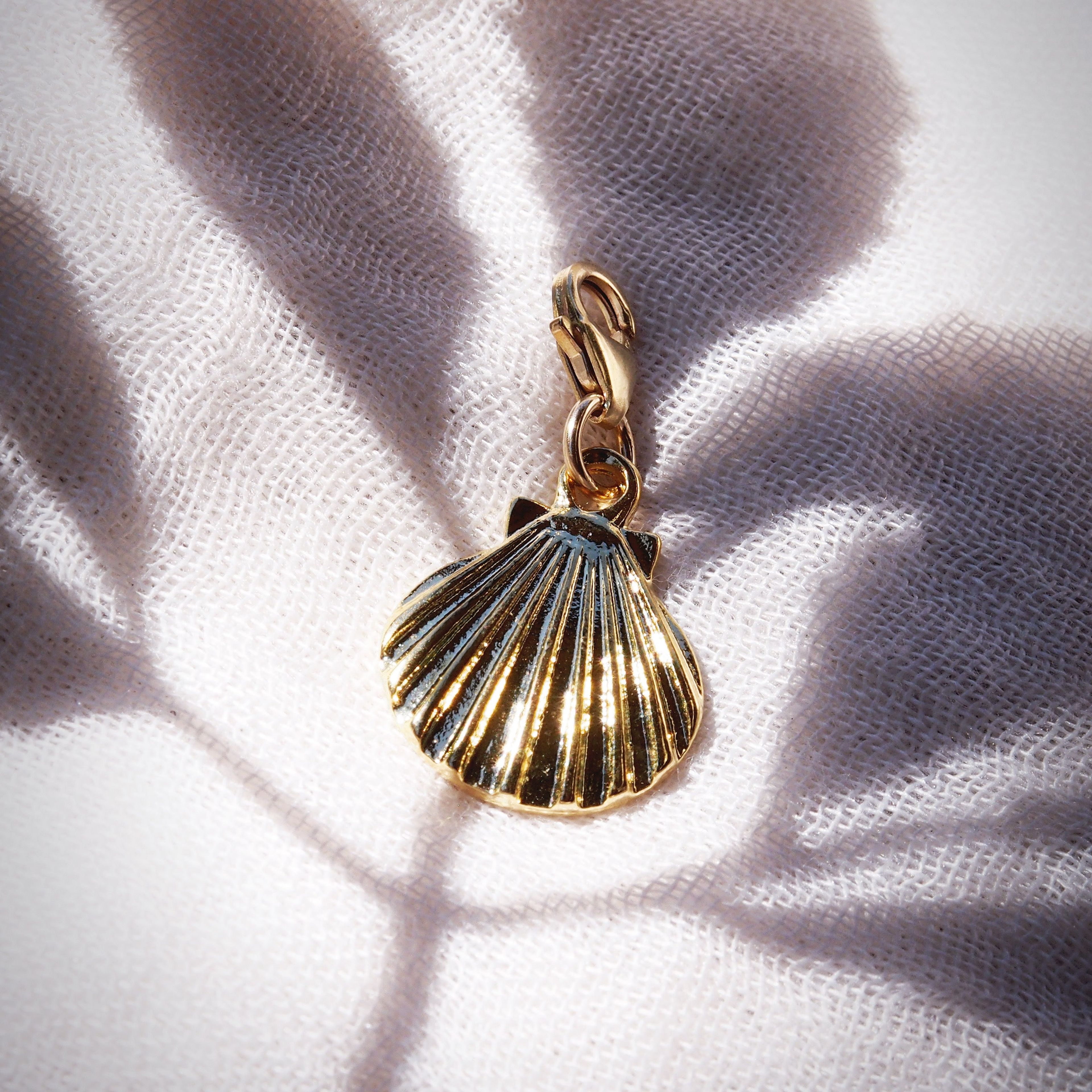 Gold Scallop Shell Charm