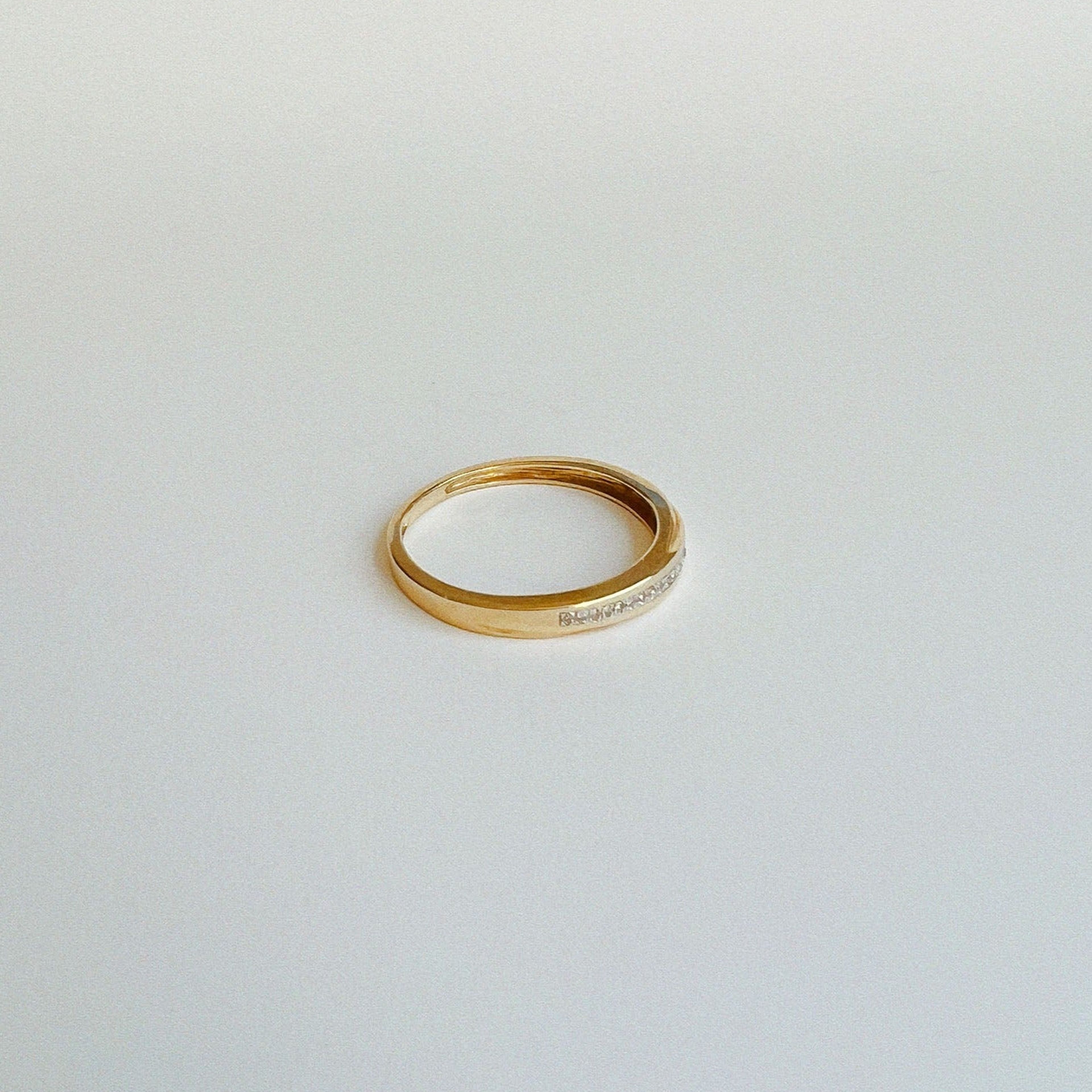 Vintage Pavé Diamond Band Ring