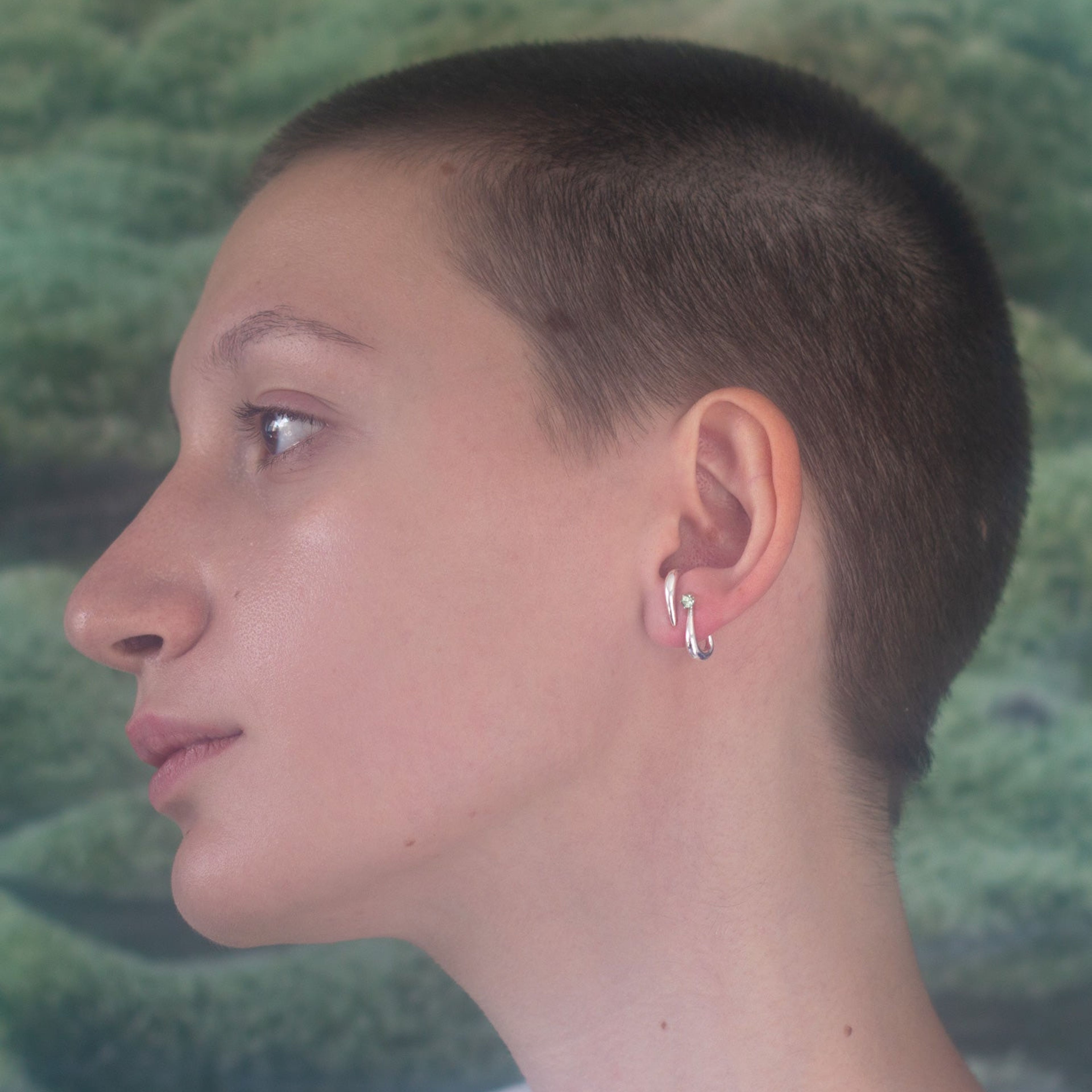 Coil Earring 2.0 - Gemstone