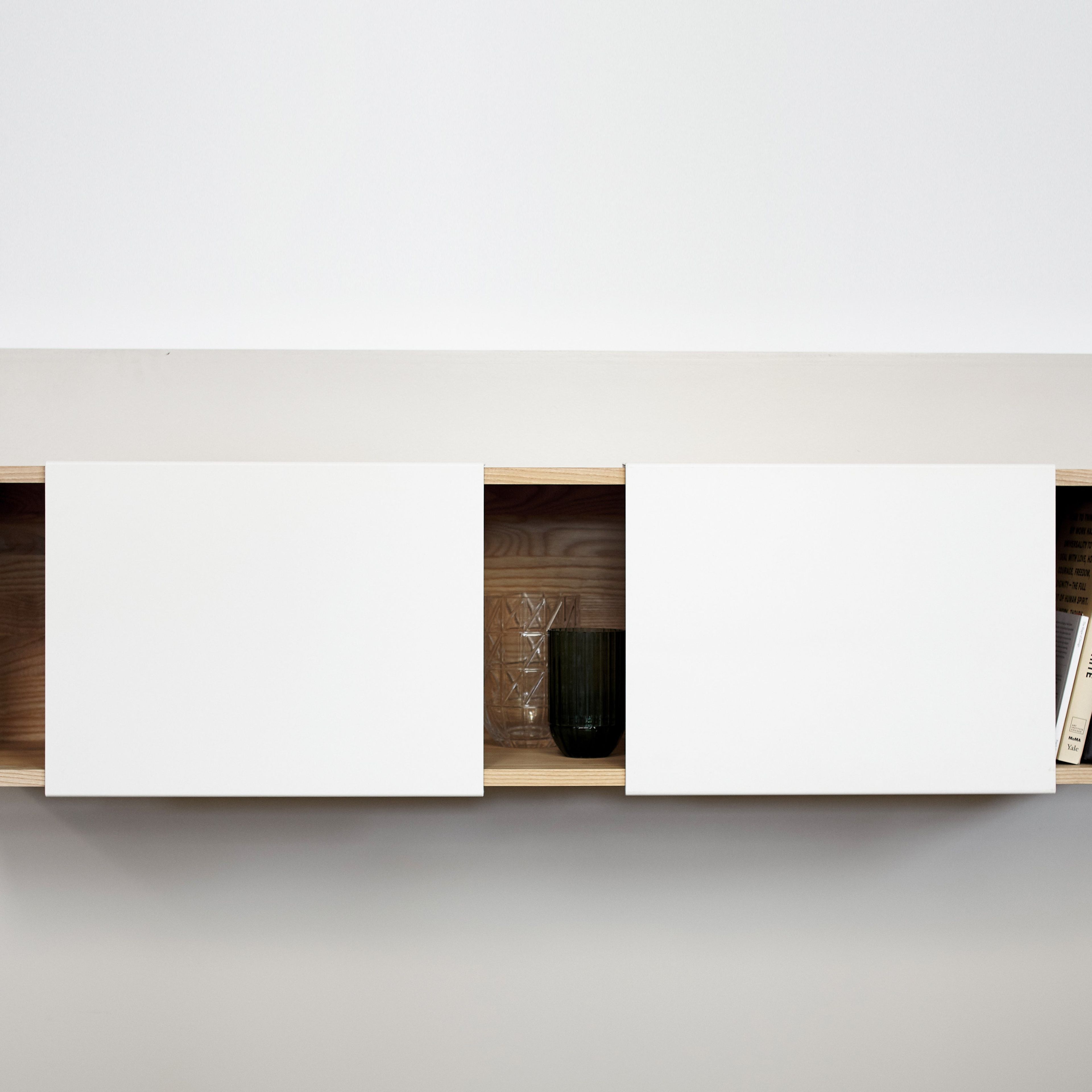 3X Universal Shelf- Ash, White Panels