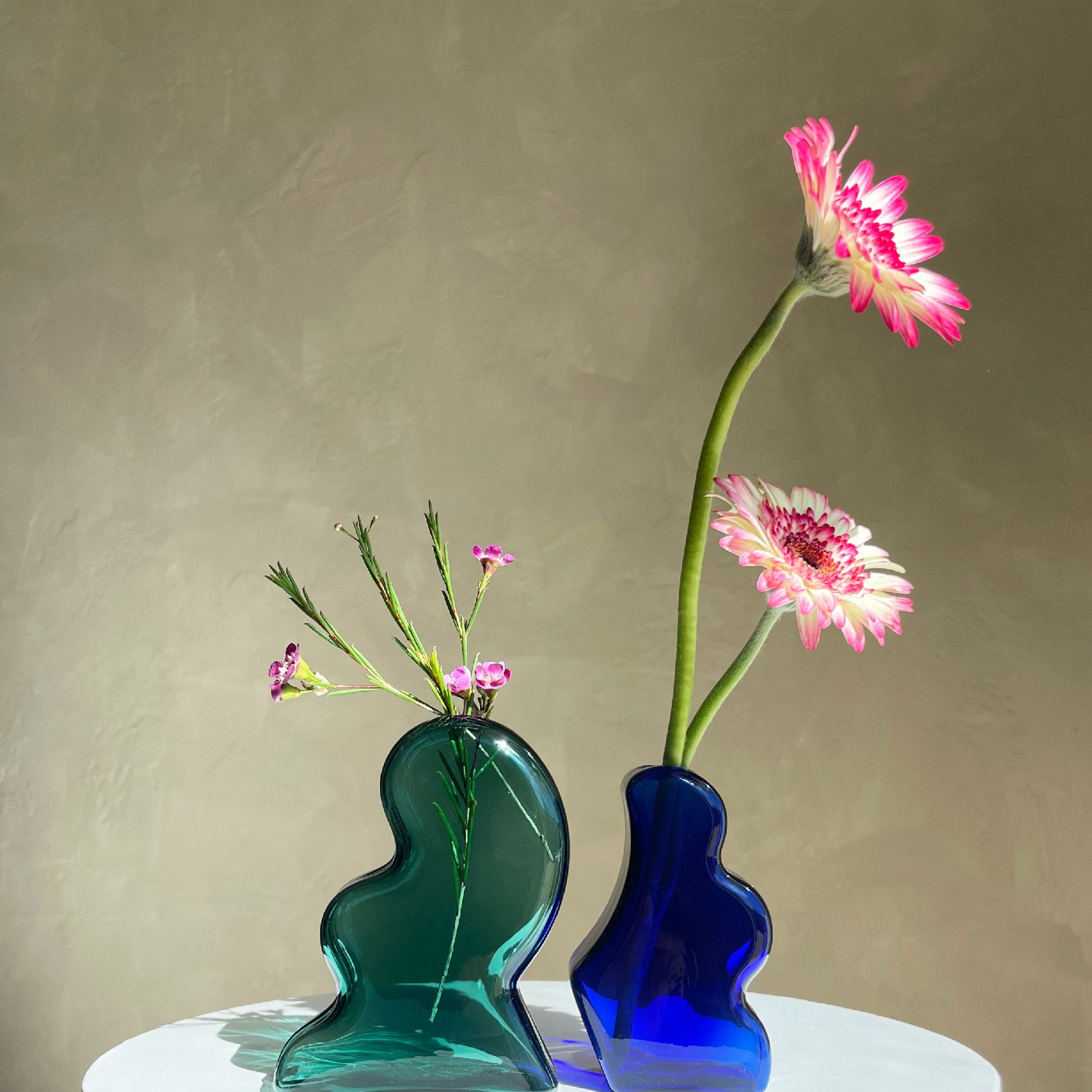 Interlocking Vase — Teal/Cobalt Blue