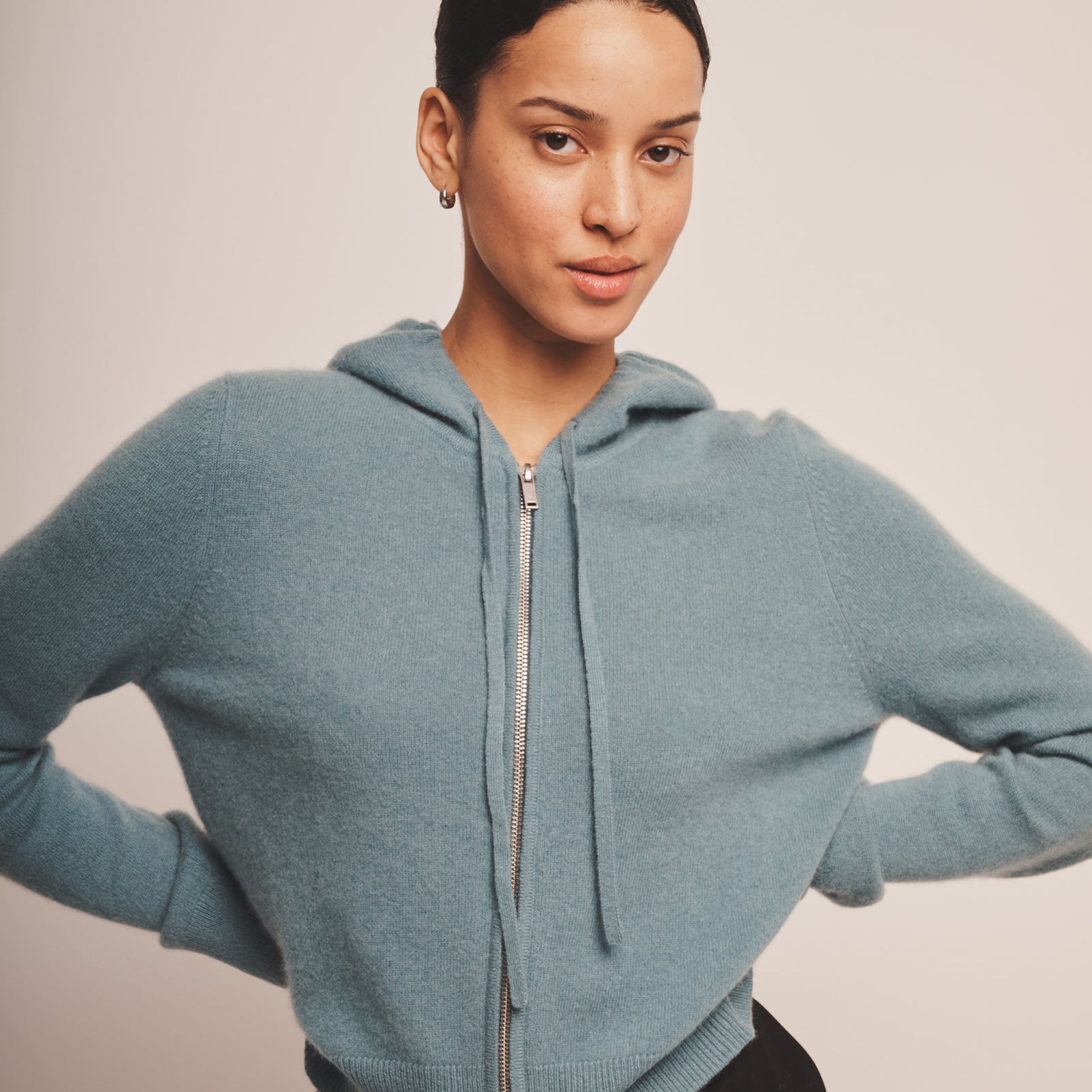 Signature Cashmere Cropped Zip Up Hoodie