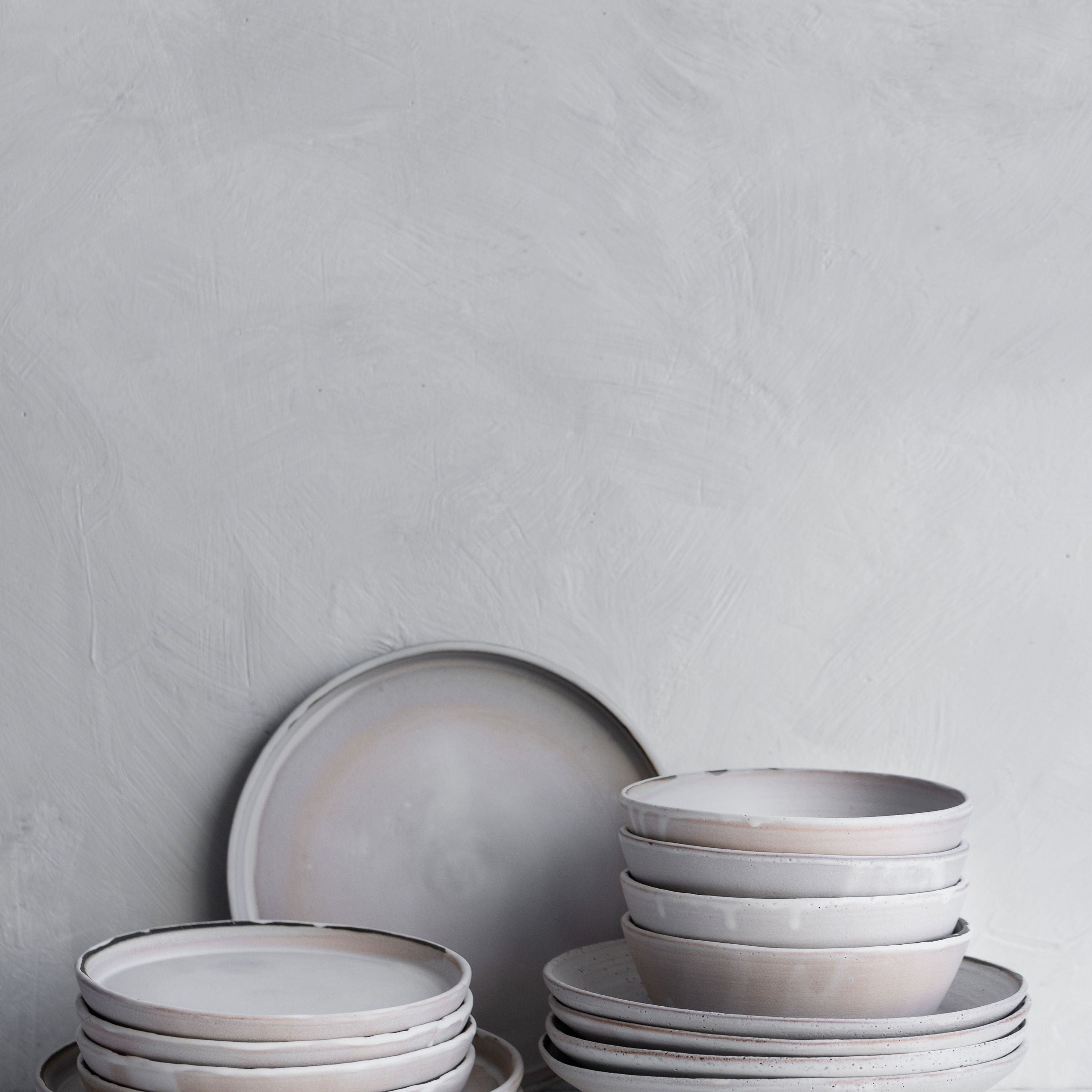 Ceramic Entree Bowl- Matte Grey