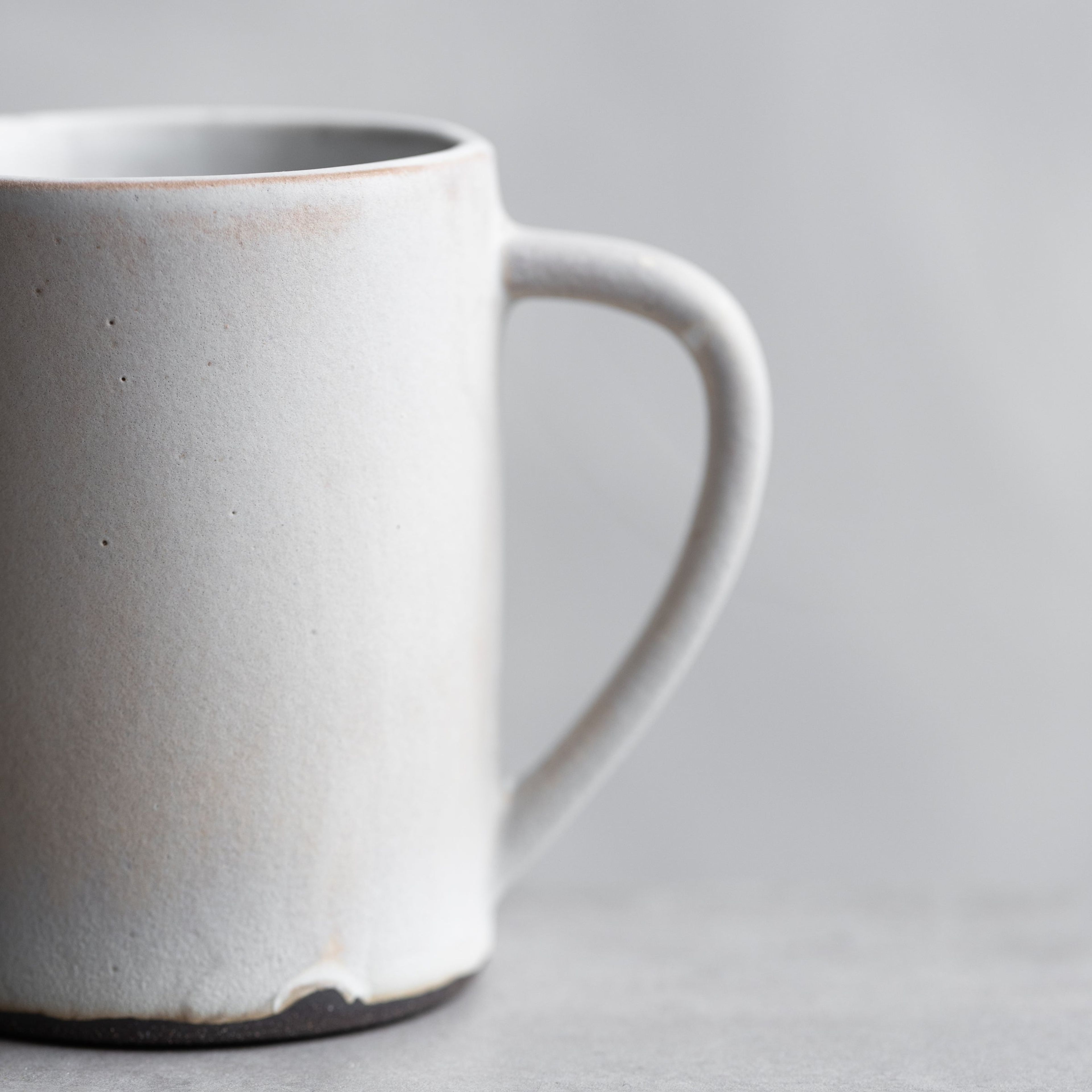 Simple Mug - Matte Grey Straight Glaze