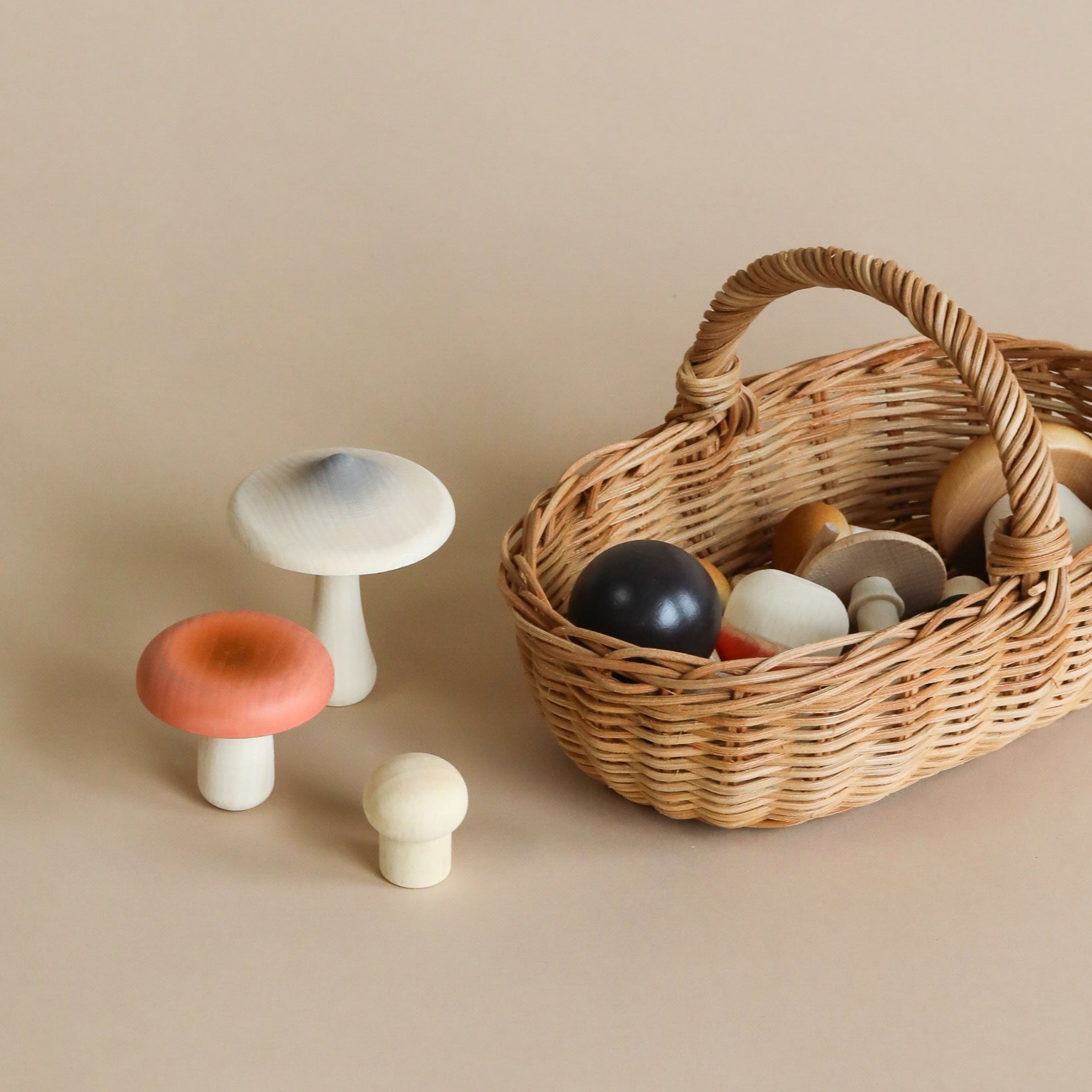 Forest Mushrooms Basket - Moon Picnic