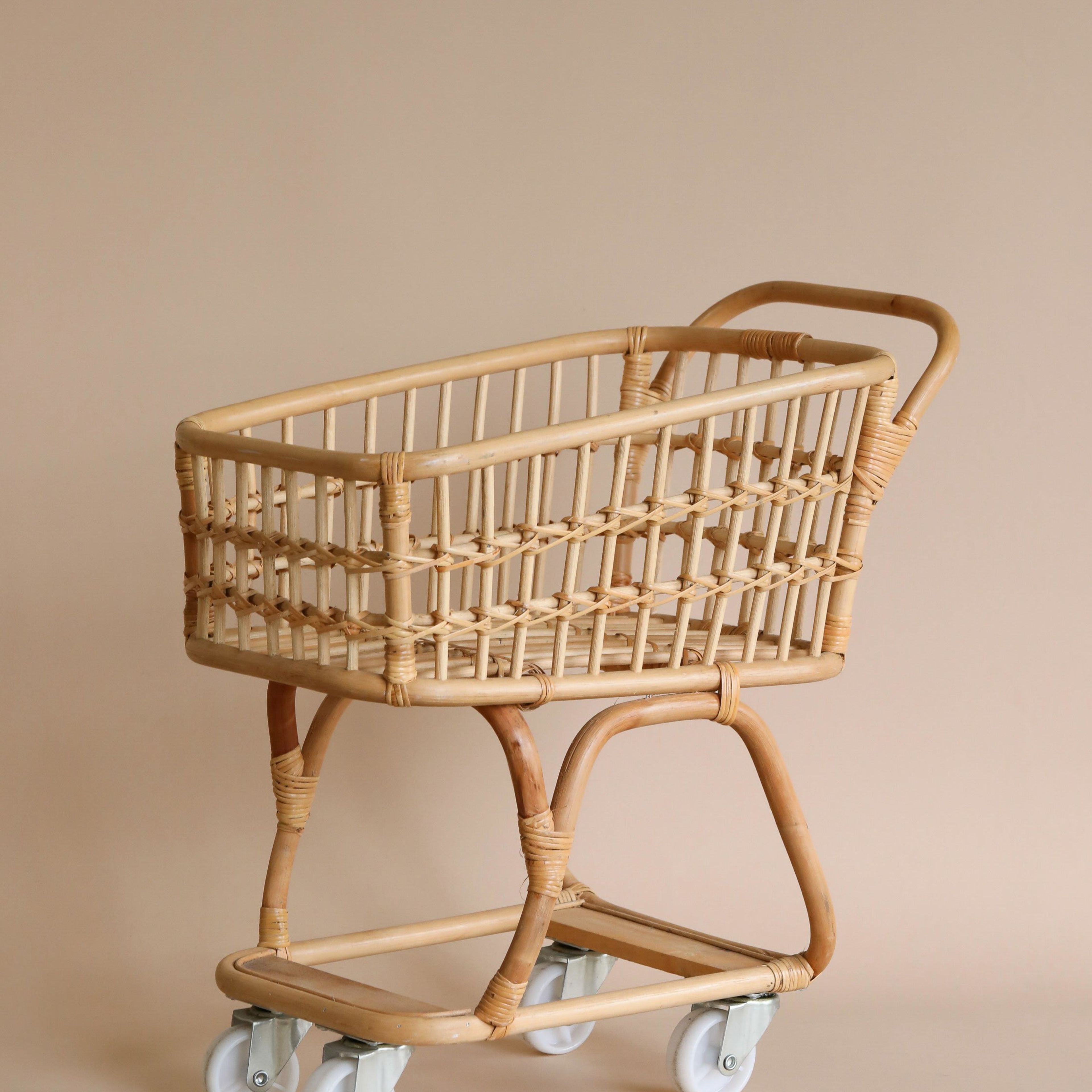 Rattan Grocery Shopping Cart