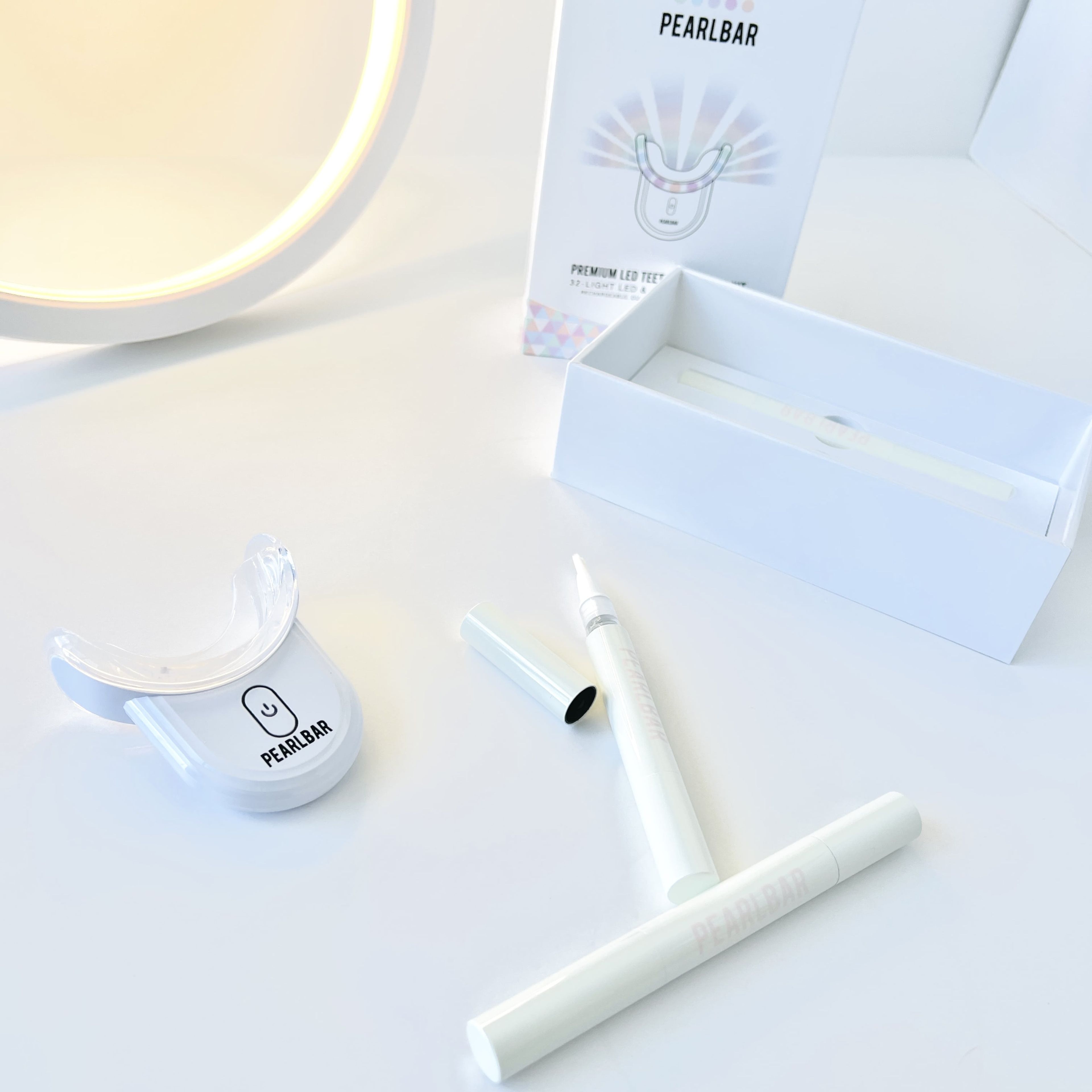 PearlBar Premium 32-Light LED Advanced Teeth Whitening Kit