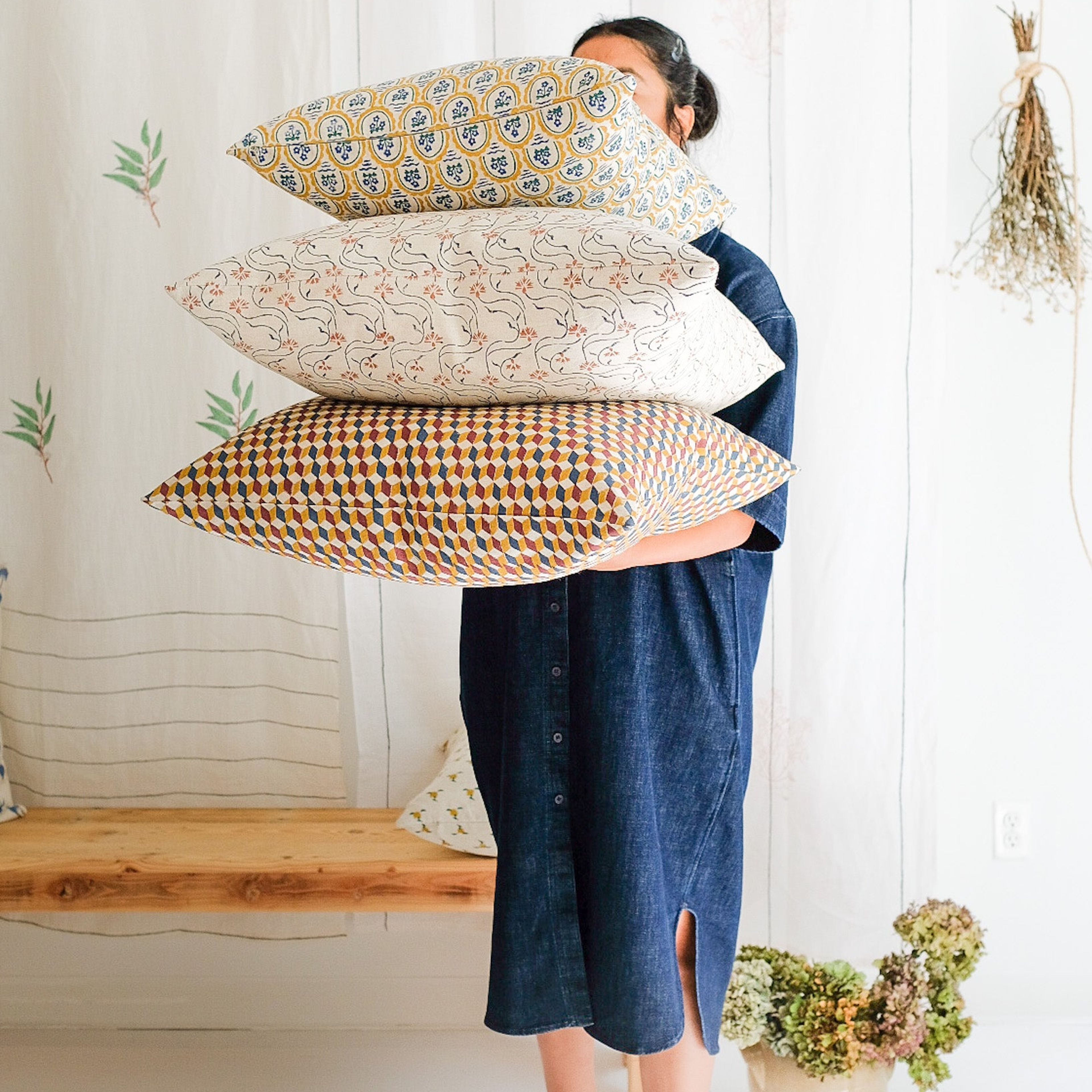 Saba - Hand Block-printed Linen Pillowcase