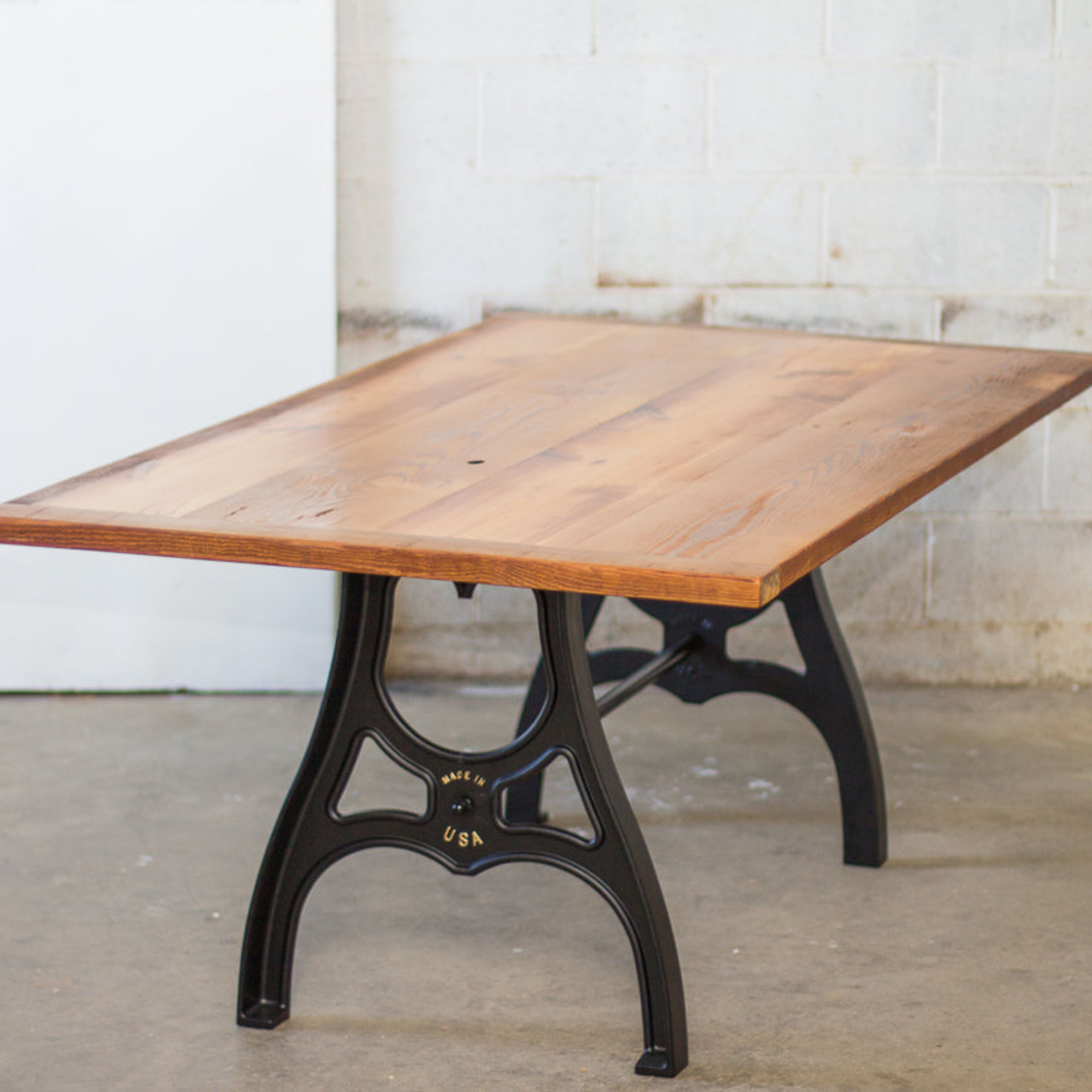 Table | Industrial Farm Table