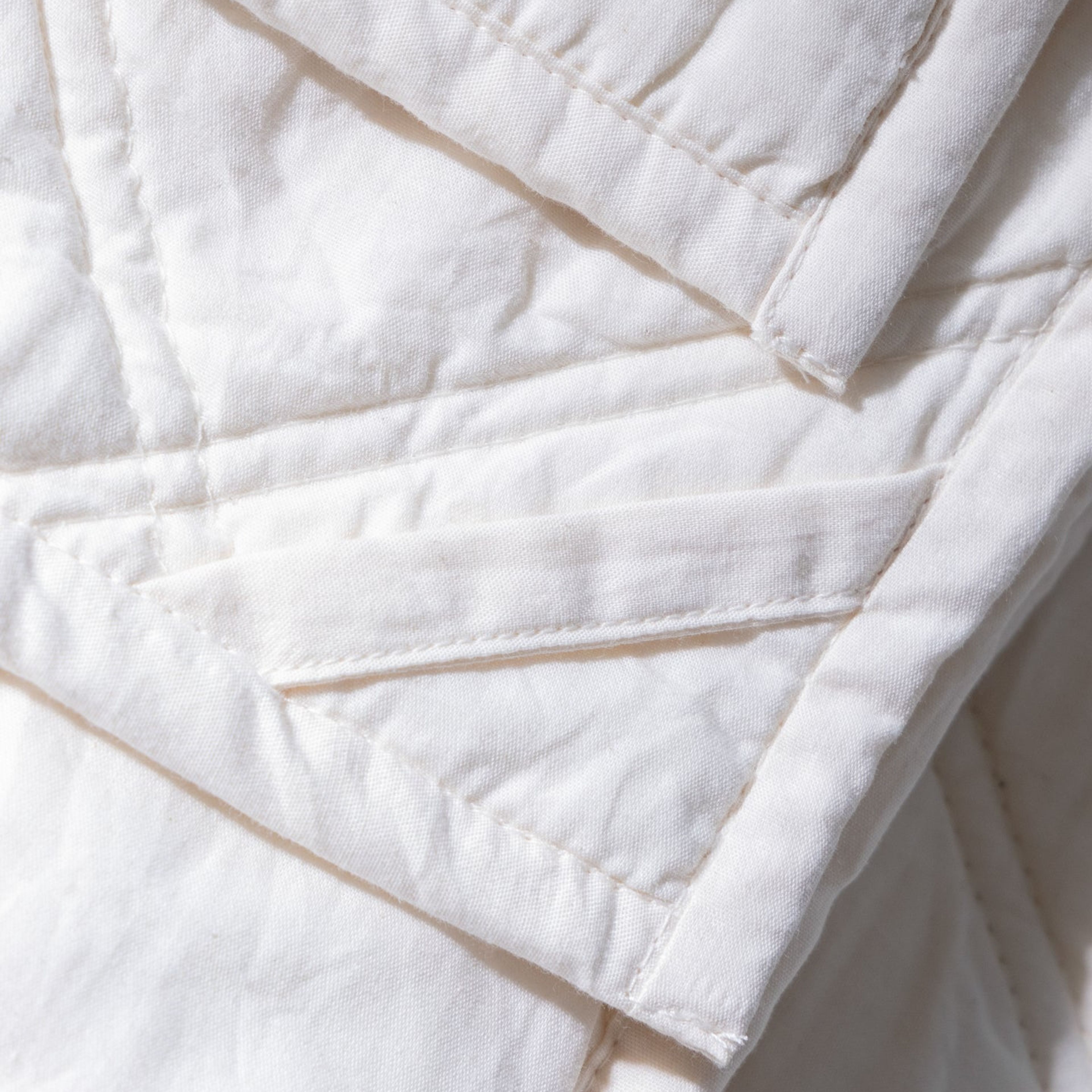 Diamond-Stitched Organic Cotton Percale Quilt