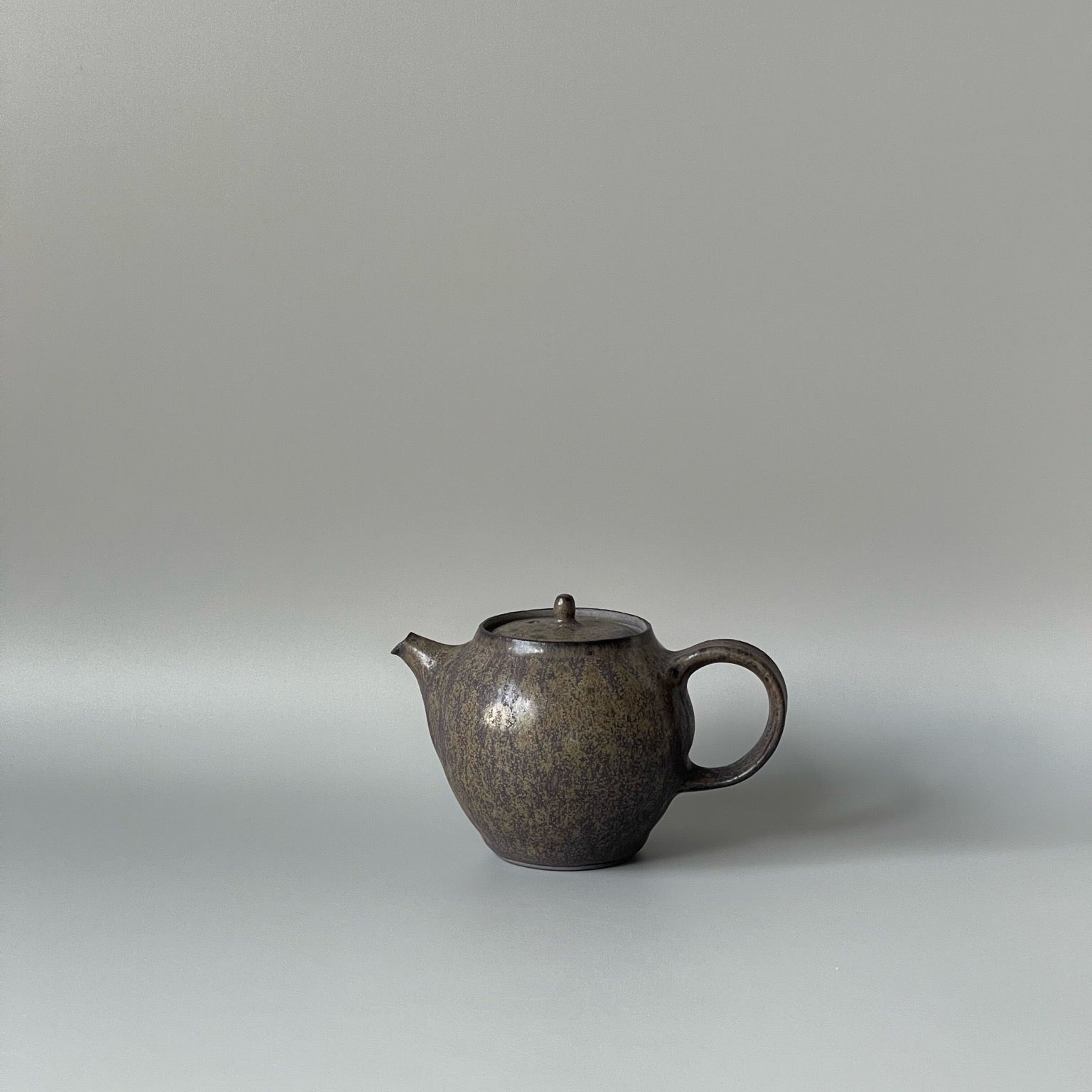 Dark Brown Smoky Teapot