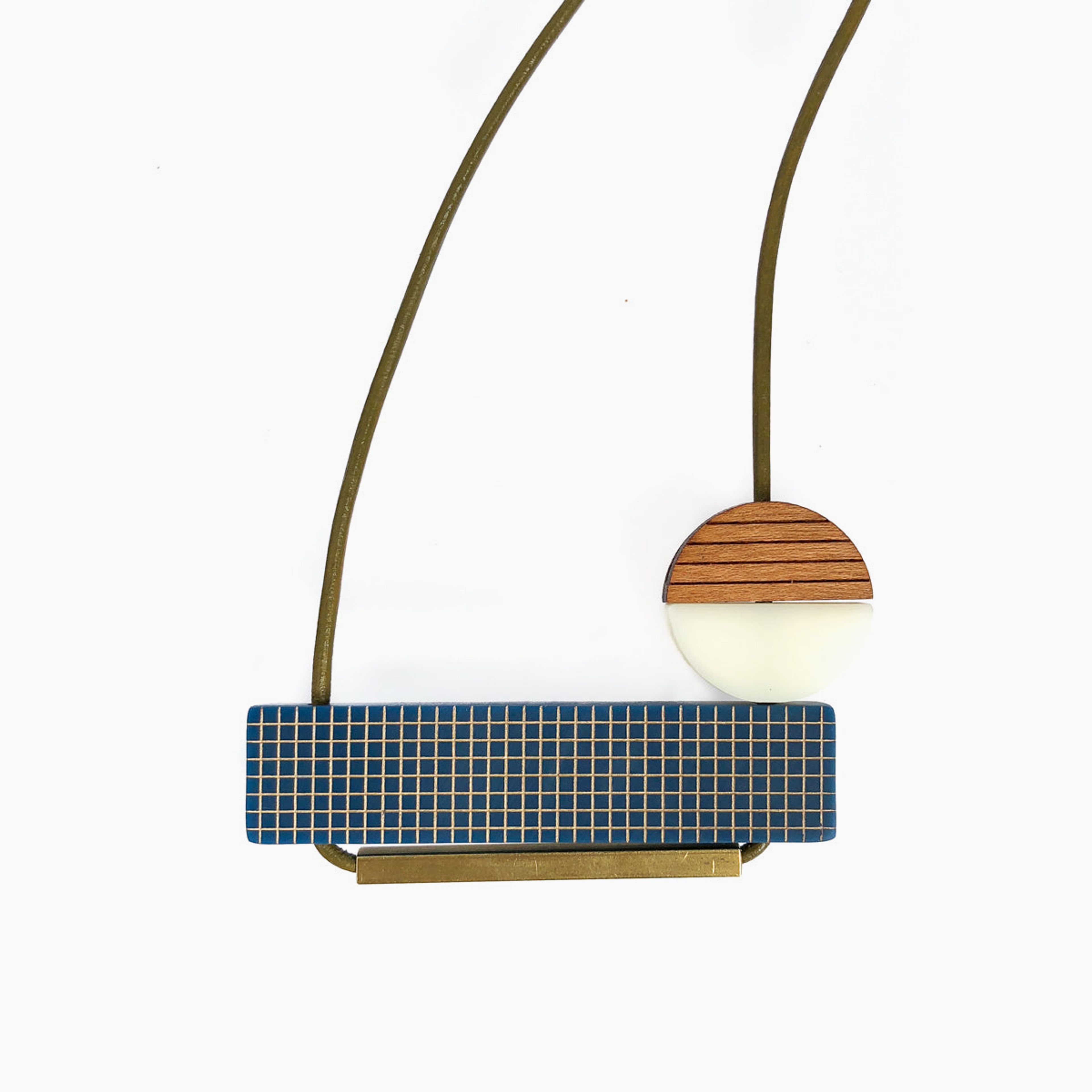 Leather Pia Necklace · Reversible Grid