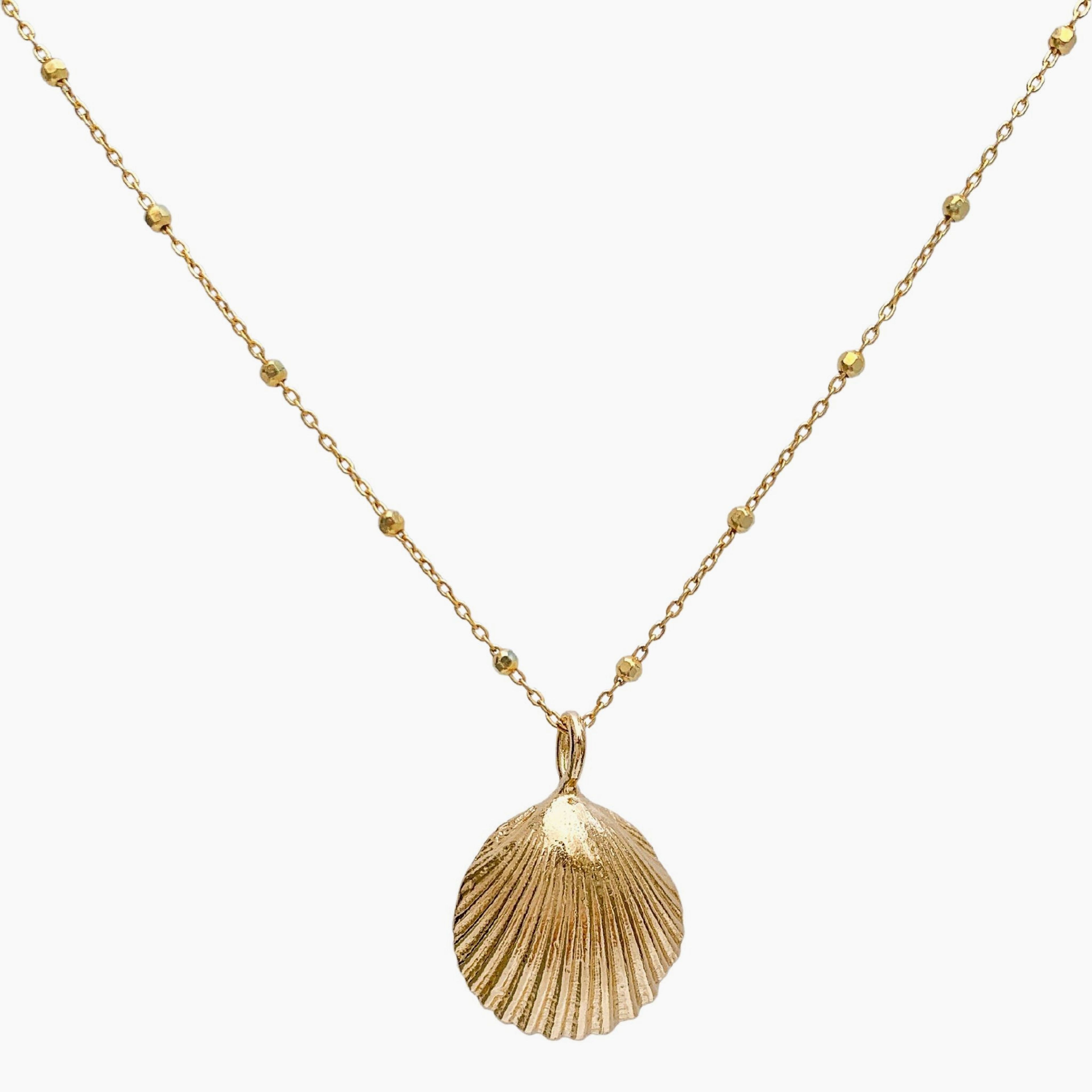 Seashell Necklace | Large | Solid 14k Gold