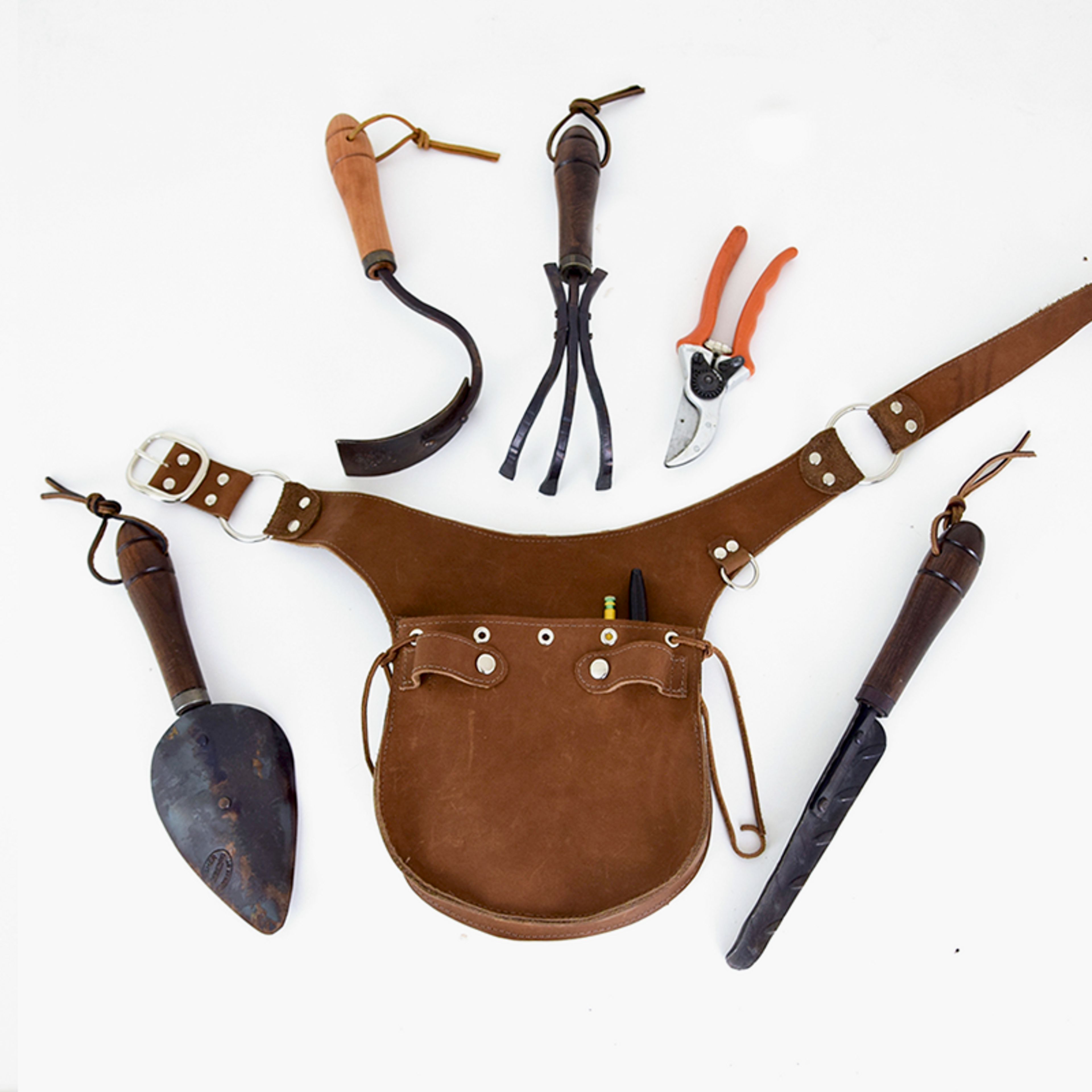 Handmade Garden Tool Belt | Leather | Hand Cut and Sewn.