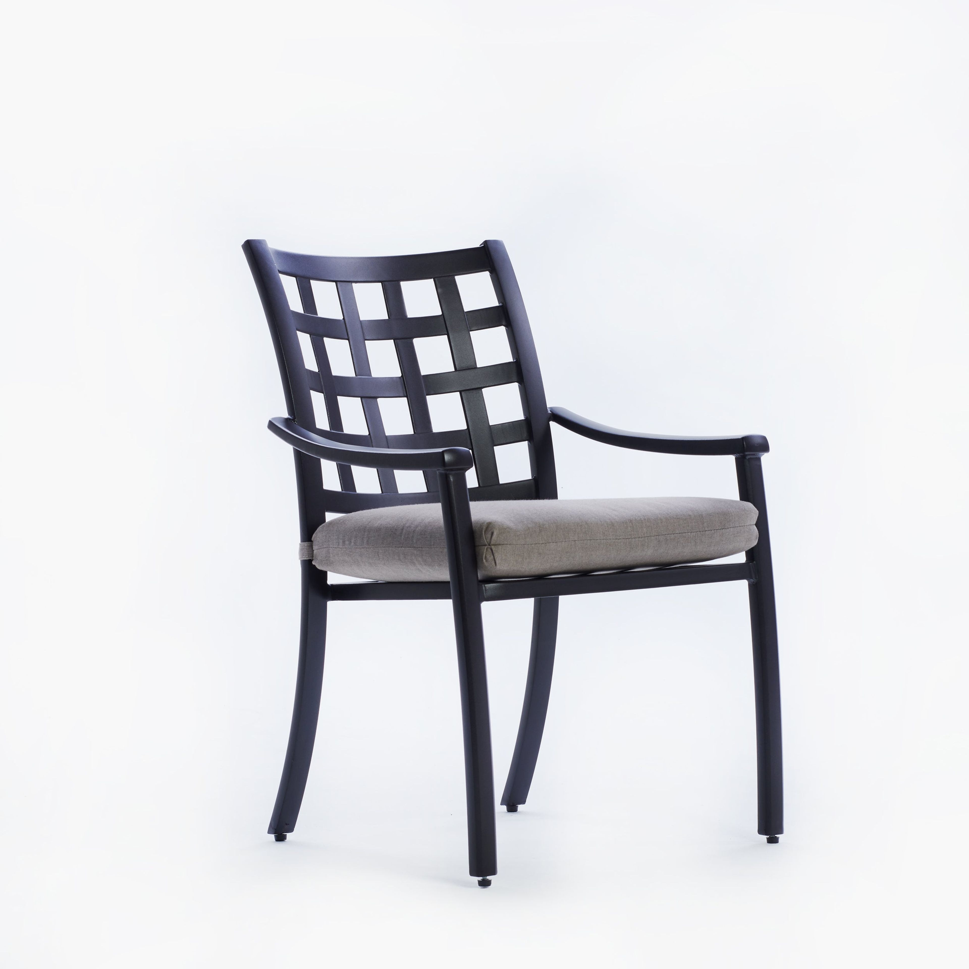 Lily Outdoor Dining Arm Chair
