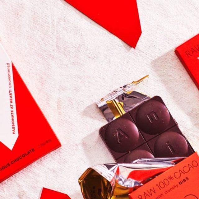 Antidote Chocolate XOCHI: RAW 100% CACAO + DATES