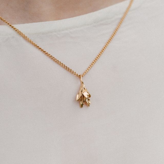 Nebula mini necklace