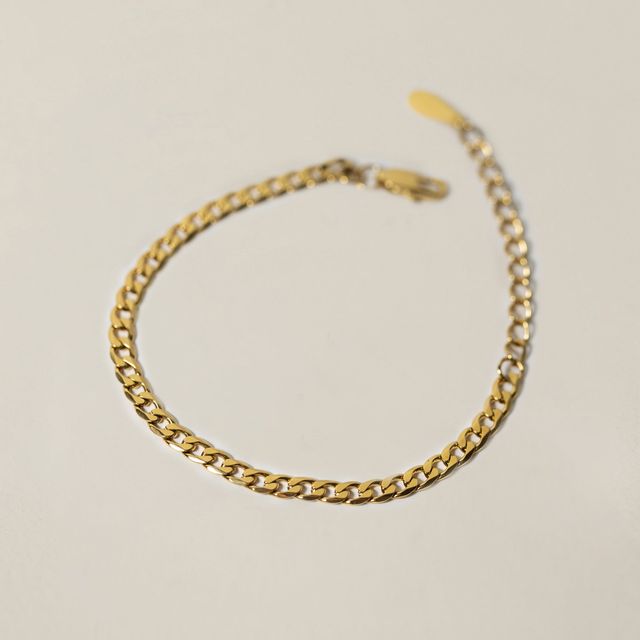 Essentials Curb Chain Bracelet 4mm