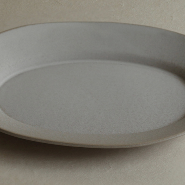Rim Oval Plate - Medium