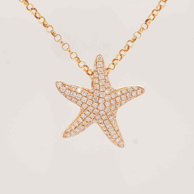Diamond Starfish Pendant in 14k Yellow Gold