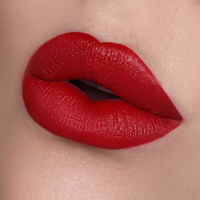 Red Carpet | A Classic True Red Matte Lipstick