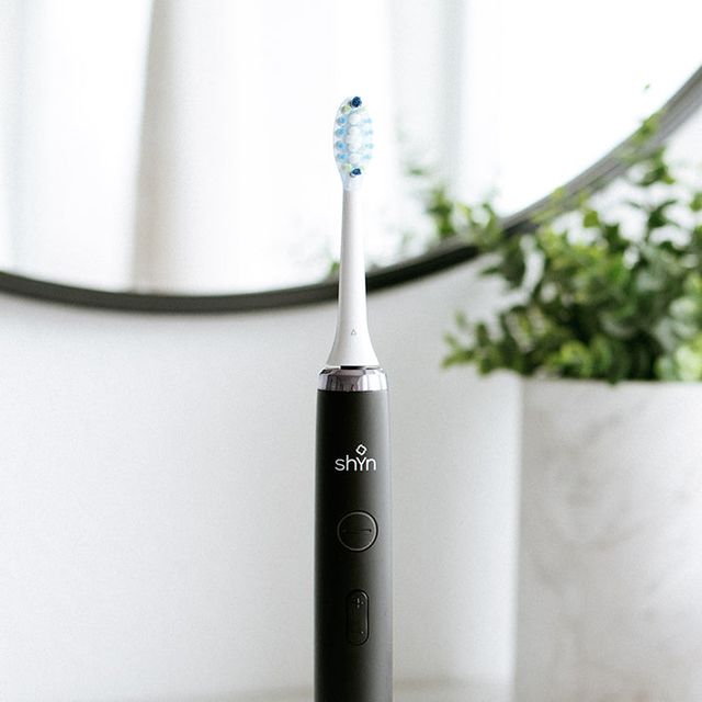 Shyn Toothbrush with Ultra Flex 10 Brush Head