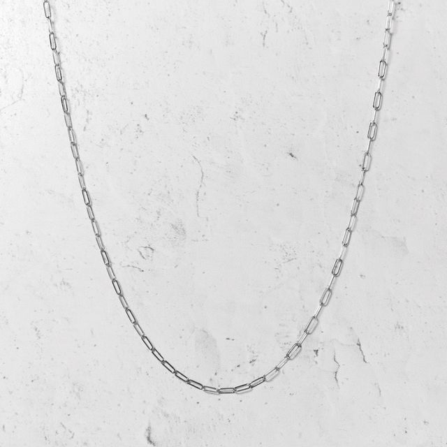 Glimmer Necklace in Silver