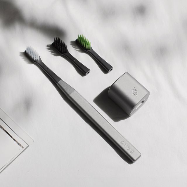 Silver ATYS Toothbrush & Holder Set