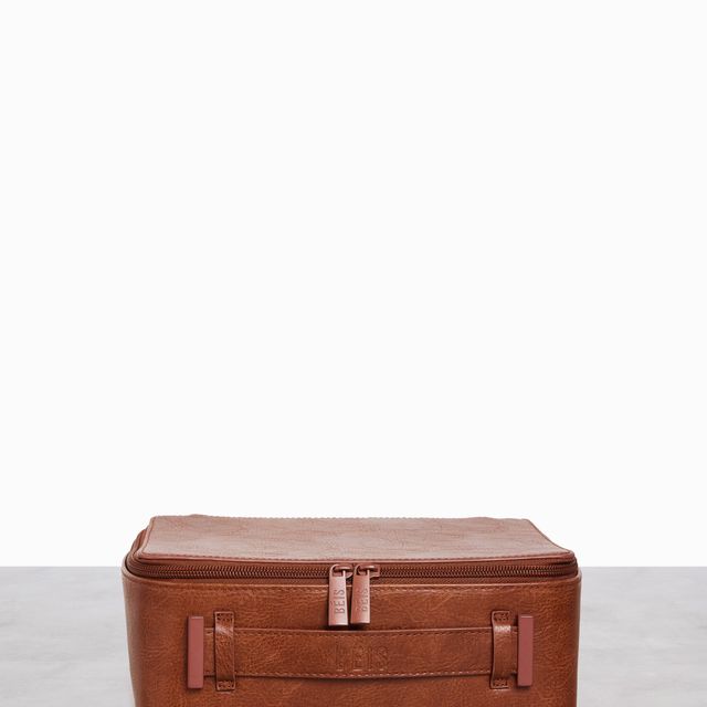The Cosmetic Case in Maple