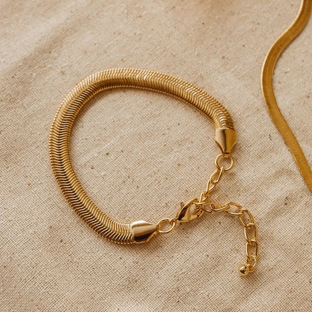 Luxe Gold Bracelet