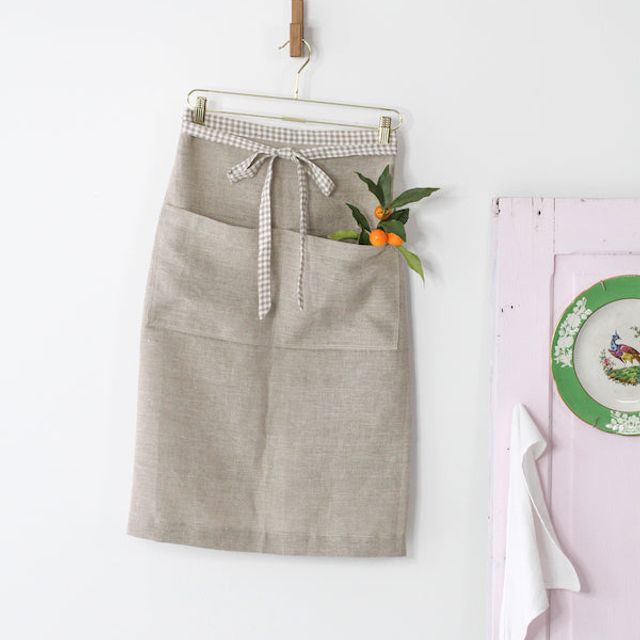 Galley Apron In Natural And Gingham Linen