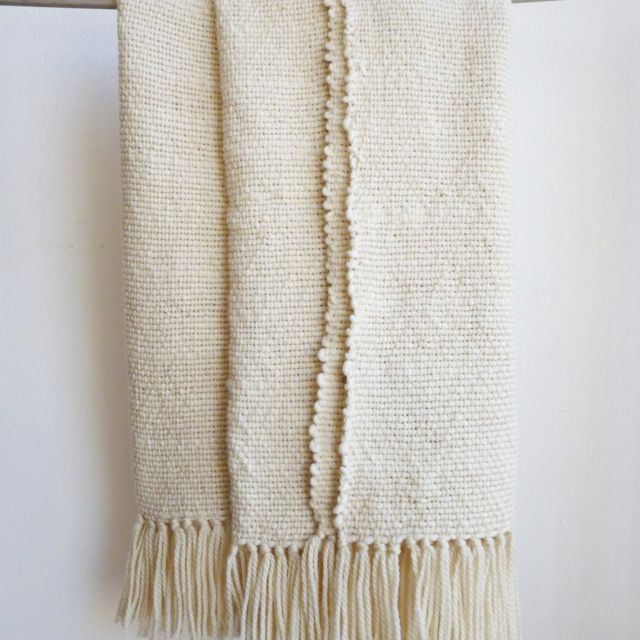 Throw Blanket in Natural Wool Niebla