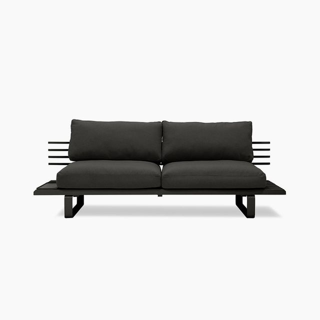 Aluminum outdoor sofa Charcoal / black pillows