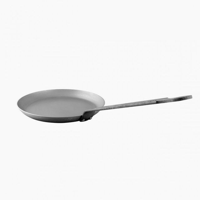 Mauviel M'STEEL Black Carbon Steel Crepe Pan With Iron Handle, 7.9-In