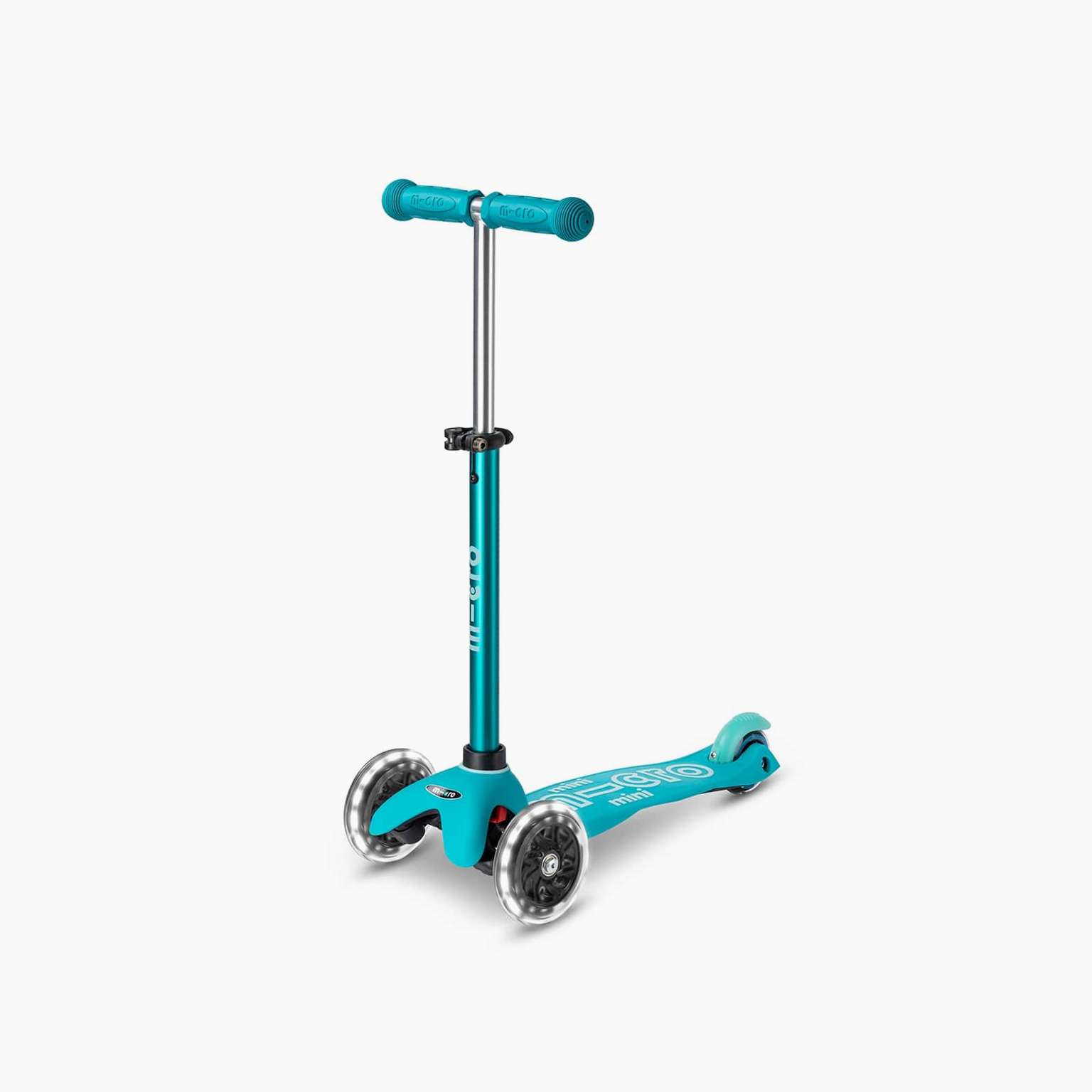 Mini Deluxe LED Scooter