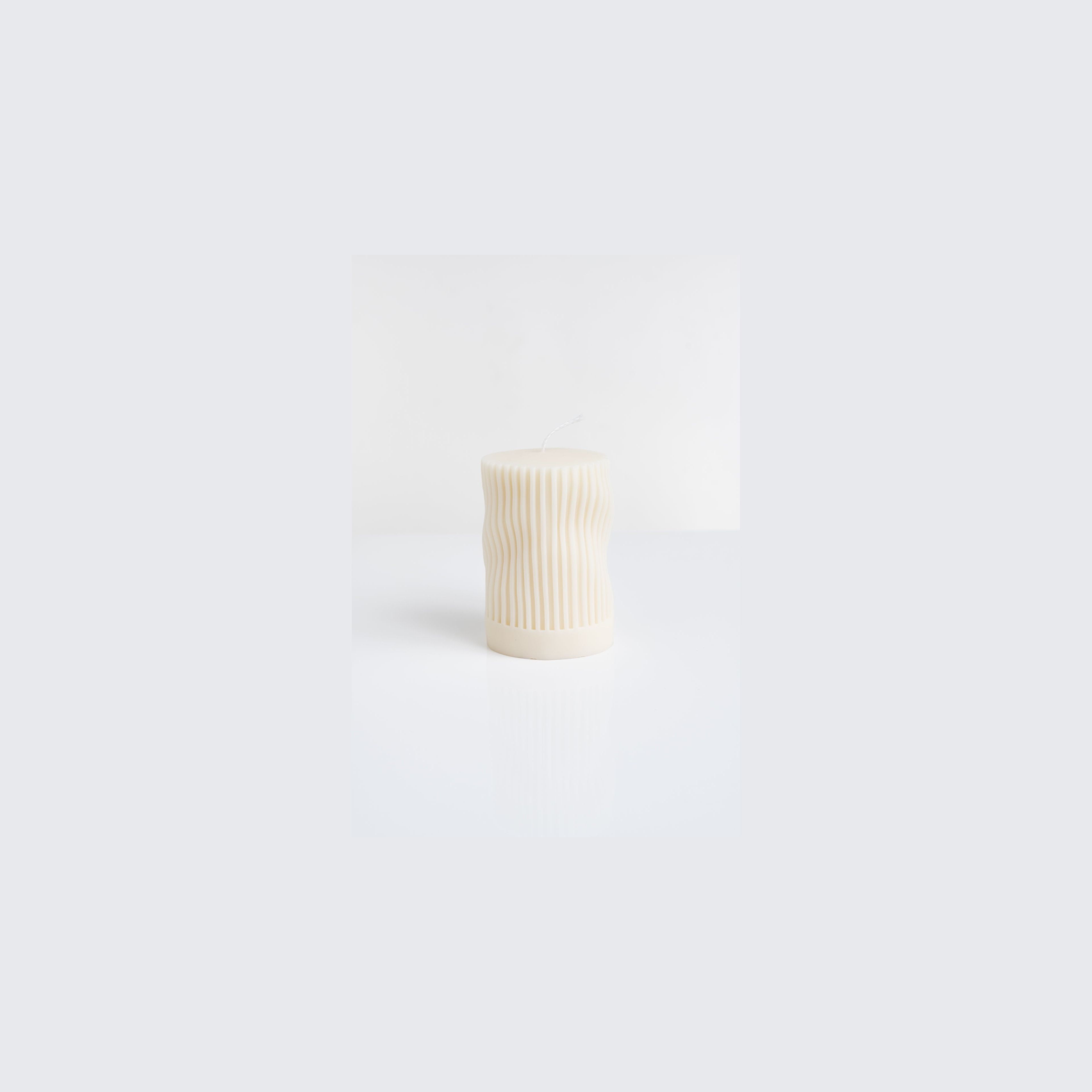 Fall/Winter Collection Shape Candles - White